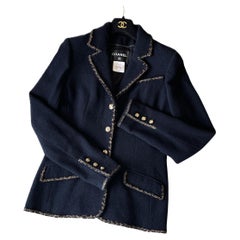 Chanel New Paris / Venice CC Buttons Tweed Jacket 40 FR