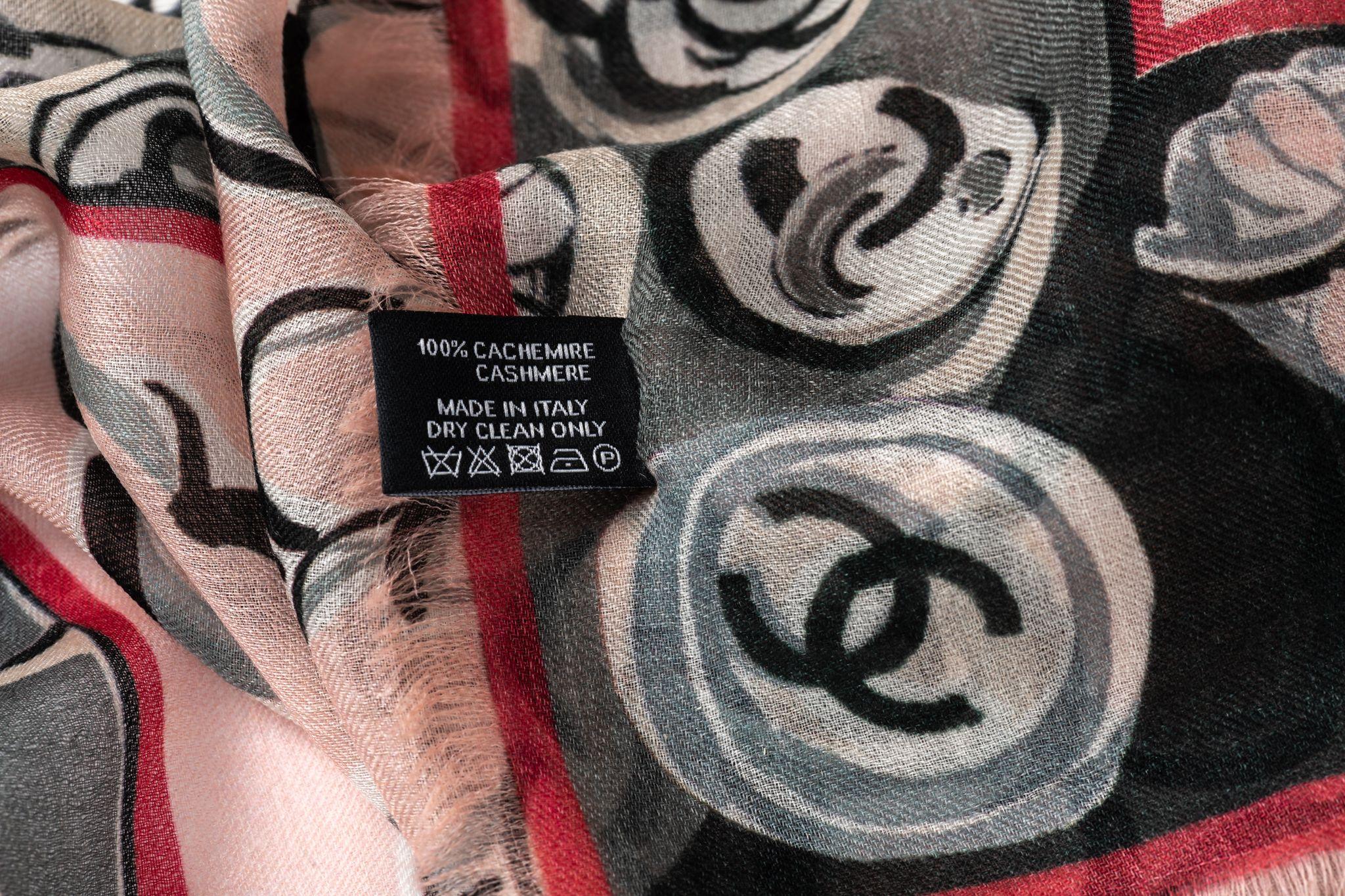 Chanel new camellia cashmere shawl in pink and black . Original care tag.