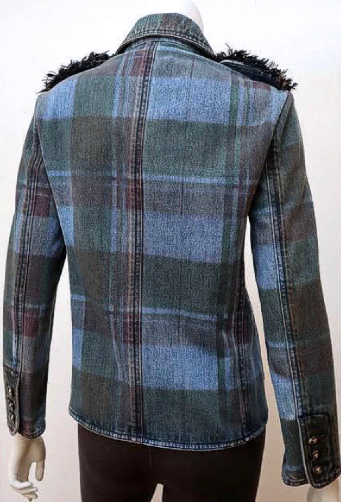 CHANEL New Rare Paris / Edinburgh Tartan Denim Jacket 36 FR en vente 6