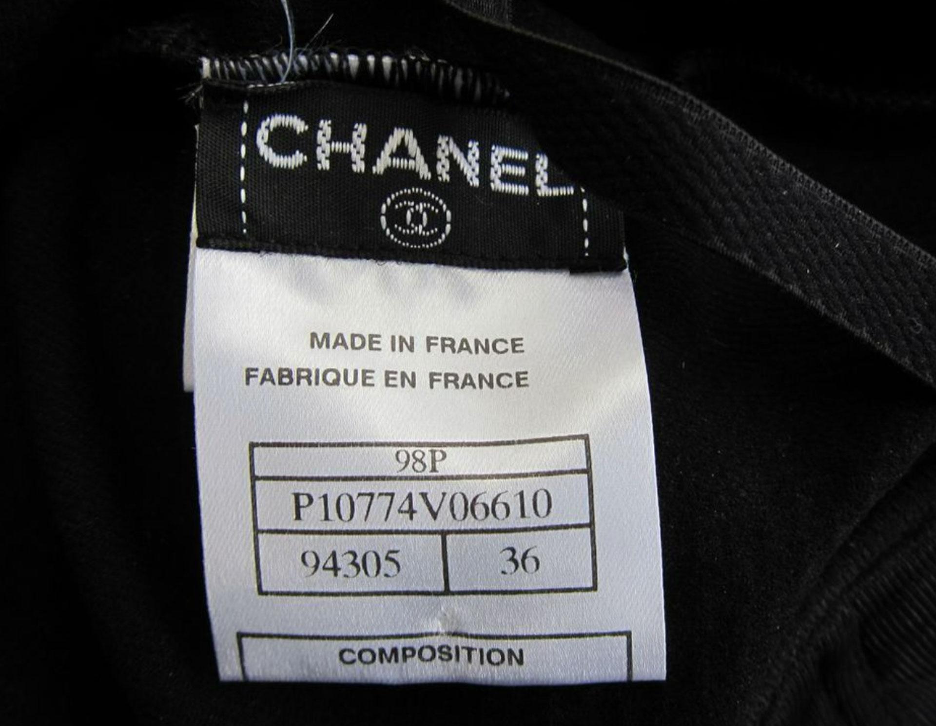 Chanel Nuevo Raro Vintage Primavera 1998 Camelia Flor CC Traje de baño Body en Excelente estado para la venta en Miami, FL