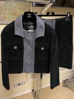 Chanel New Rib Velvet and Tweed Jacket and Skirt Suit