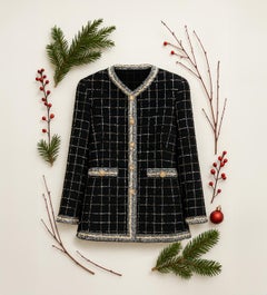 CHANEL New ROBOT Collection Statement Black Tweed Jacket 38 FR