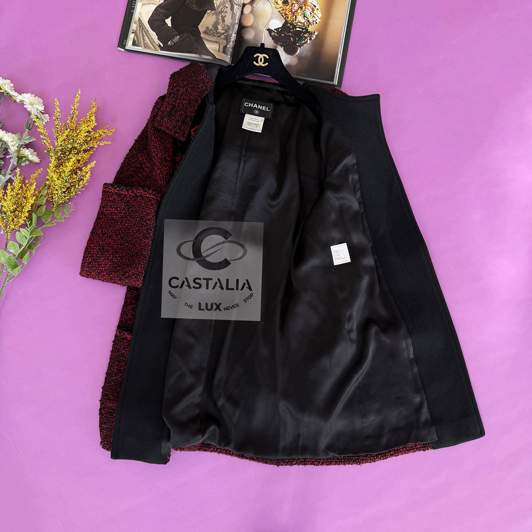 Chanel New Runway Burgundy Tweed Parka Coat 42 FR For Sale 11