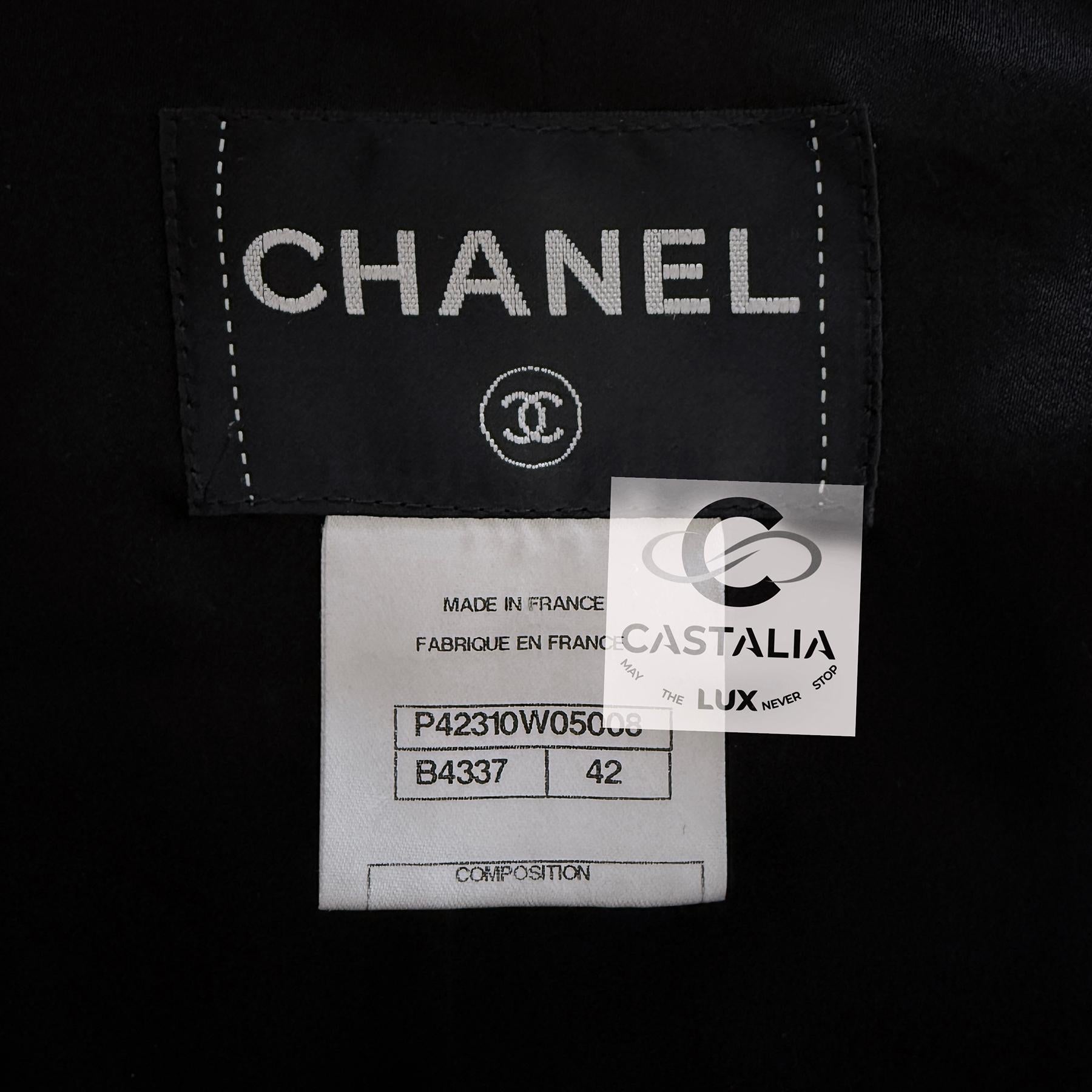 Chanel New Runway Burgundy Tweed Parka Coat 42 FR For Sale 12