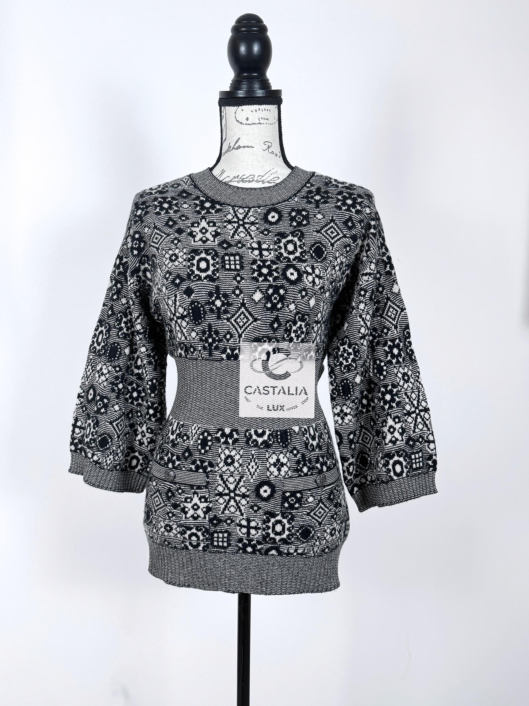Chanel New Runway Cashmere Jumper 34 FR 2