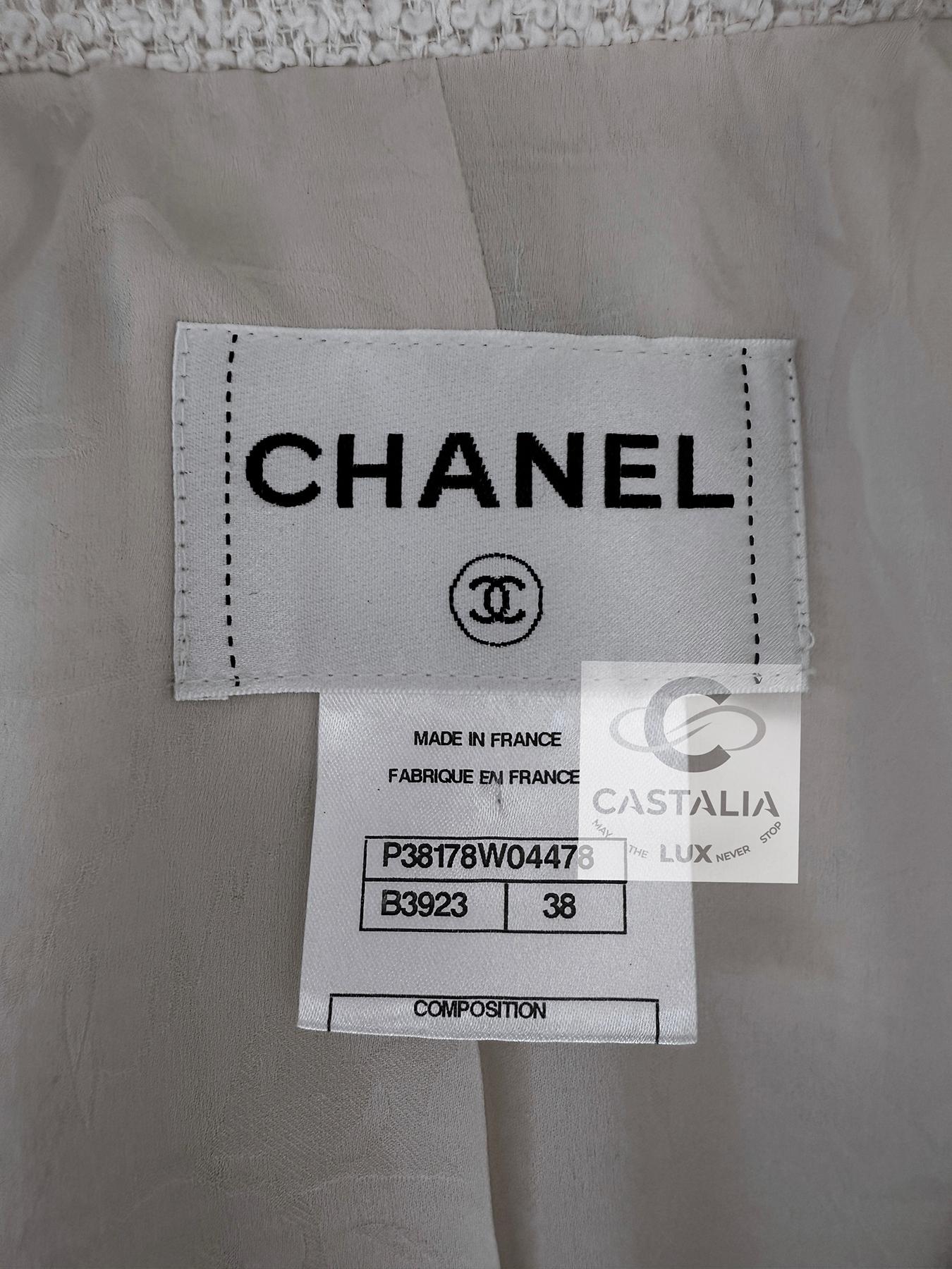 Chanel New Runway Lesage Tweed Jacket with Lace Accents 38 FR For Sale 8
