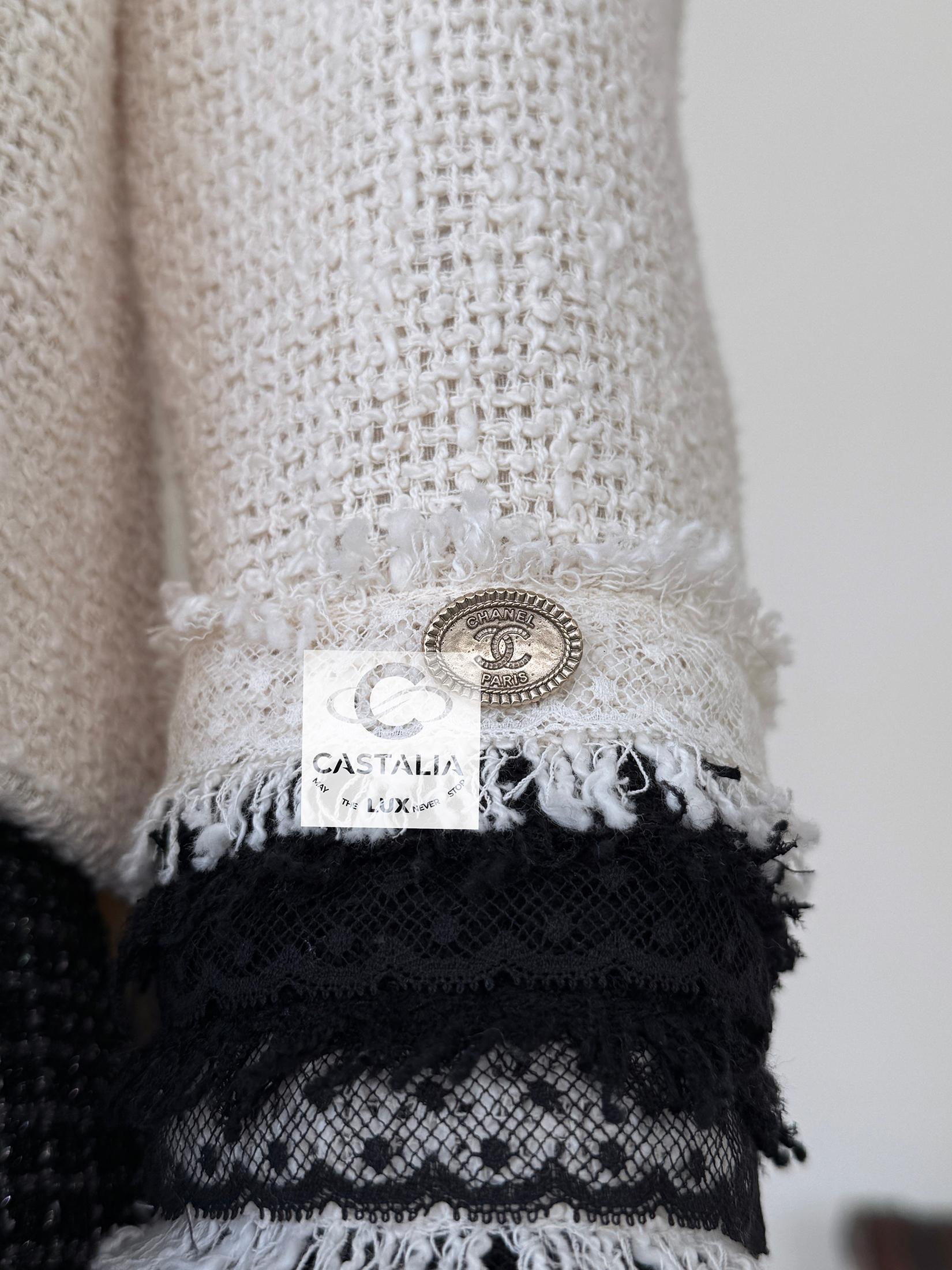 Chanel New Runway Lesage Tweed Jacket with Lace Accents 38 FR For Sale 4