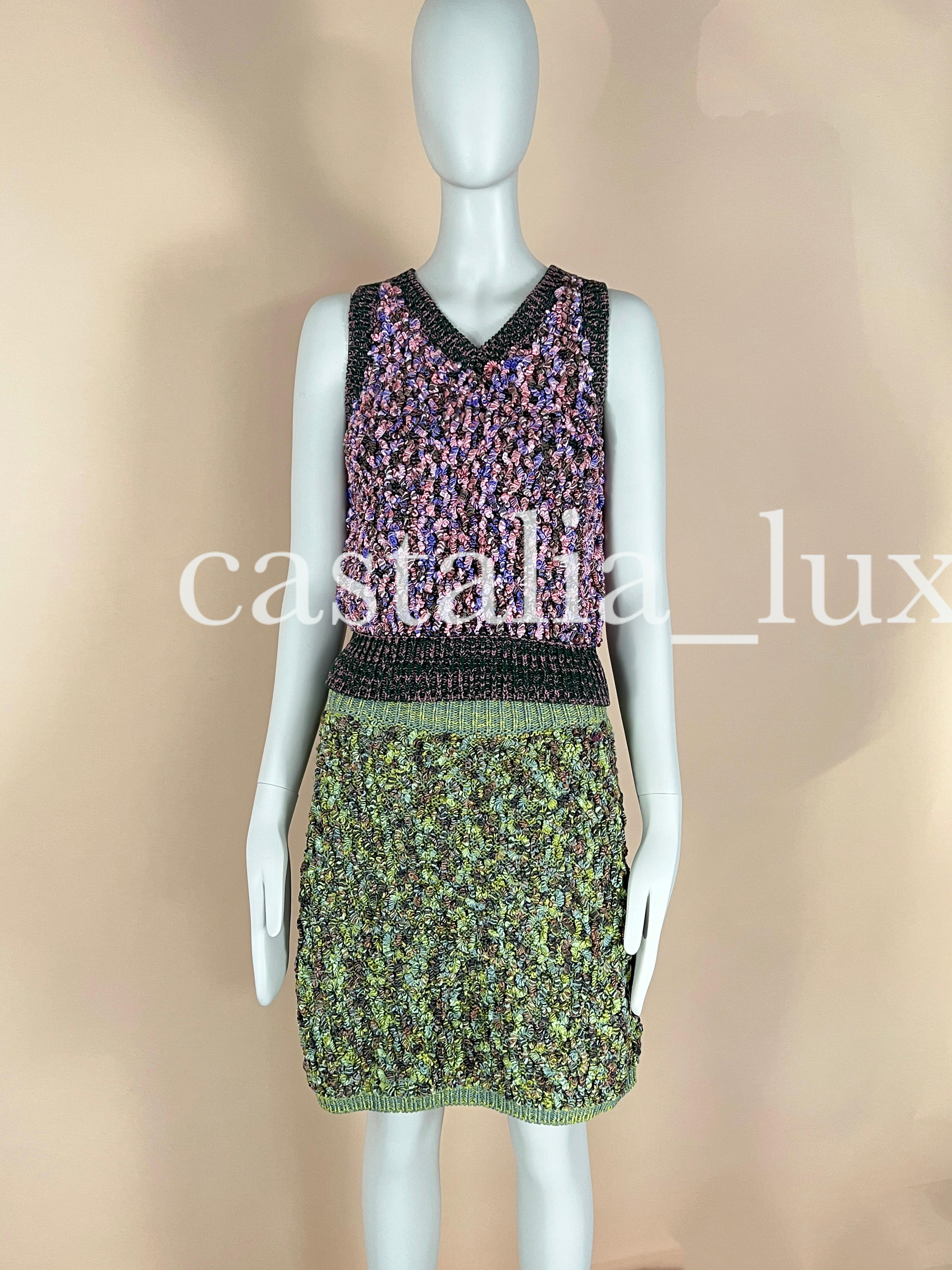 Chanel New Runway Costume en tweed tissé en vente 1