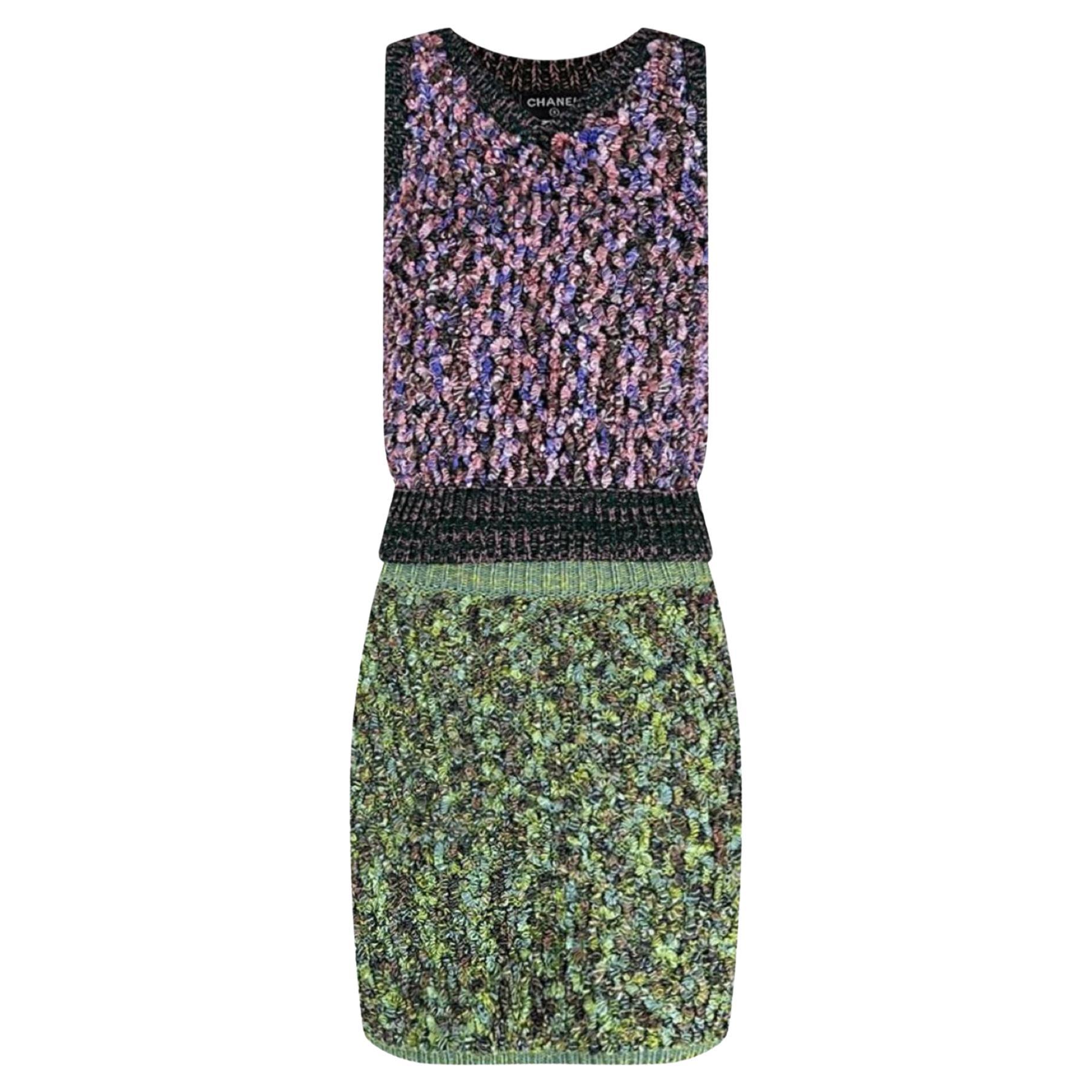 Chanel New Runway Costume en tweed tissé en vente