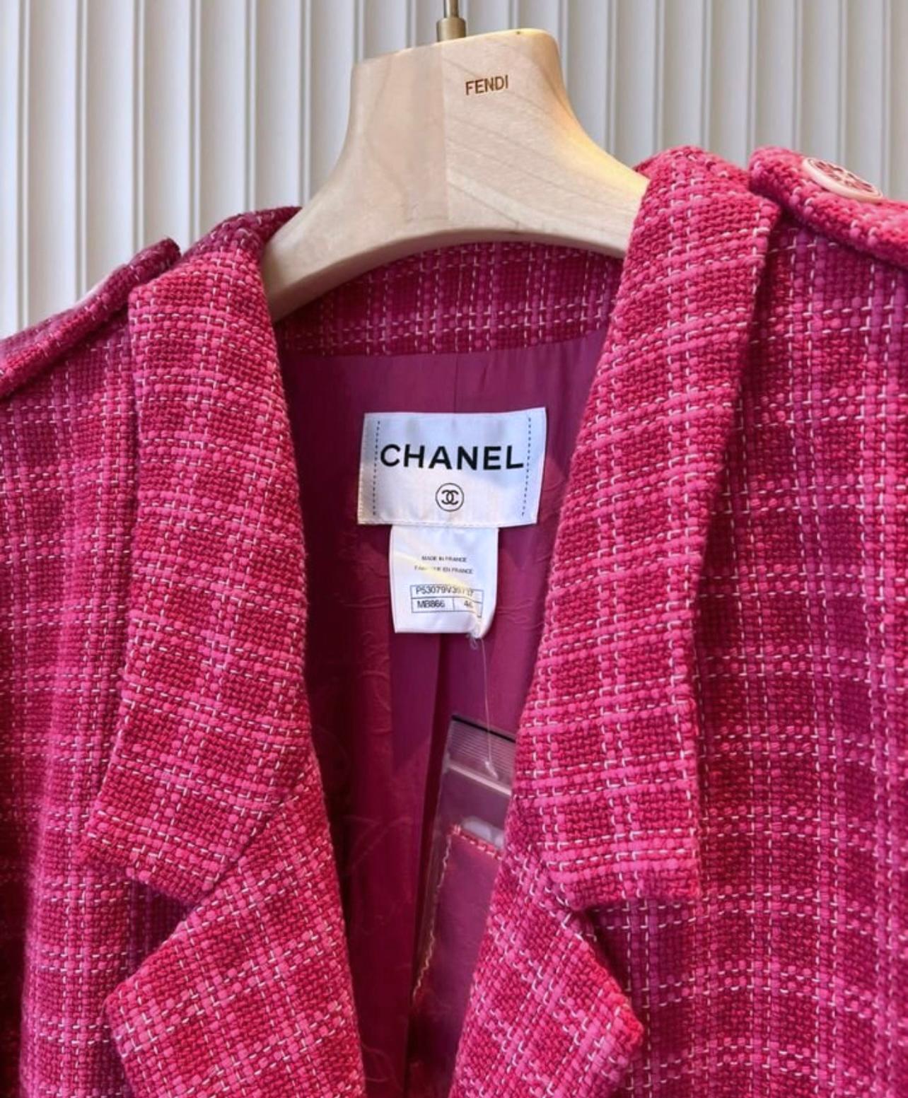 Chanel New Seoul Collection Fuchsia Tweed Jacket 8