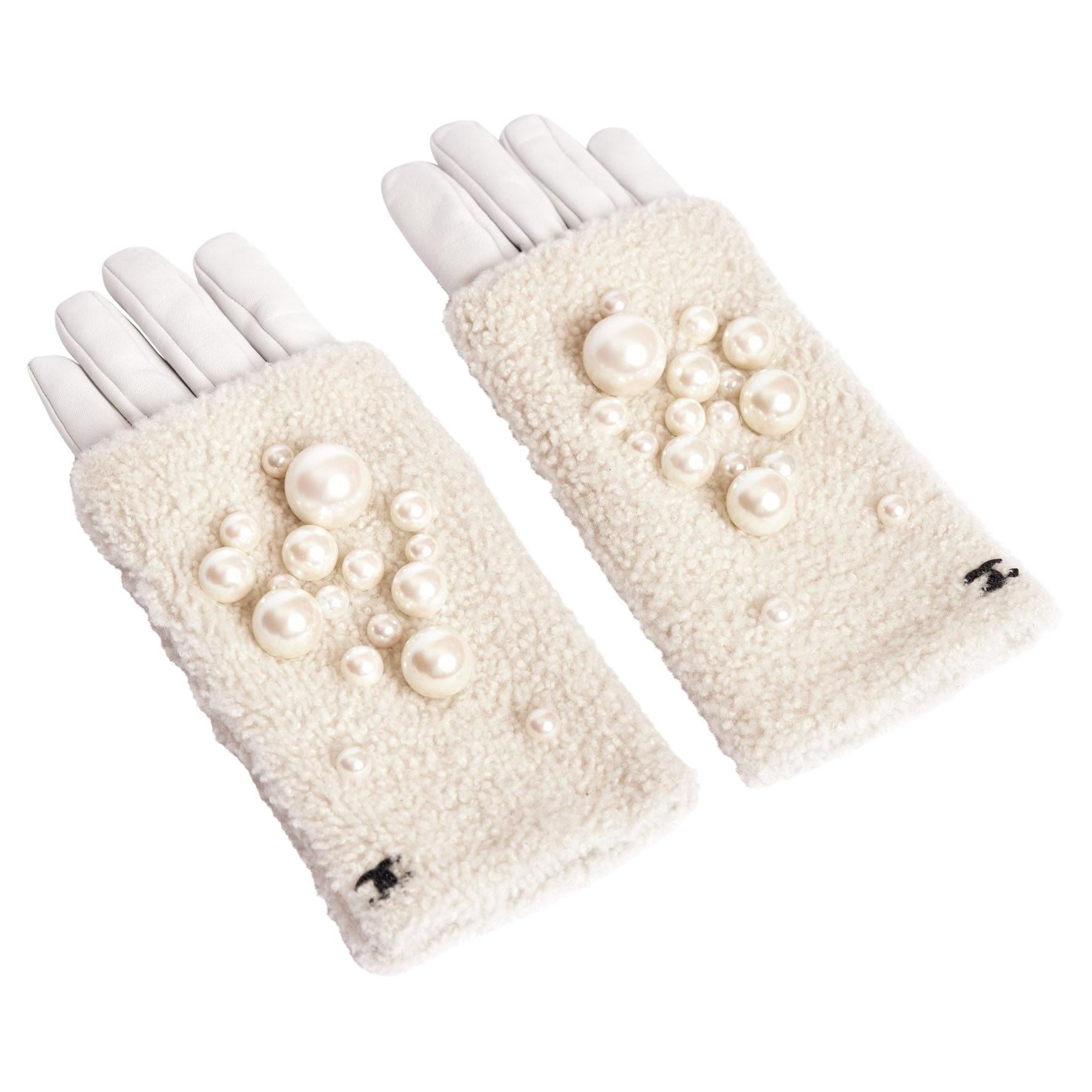 Chanel New Shearling Pearls Gloves For Sale