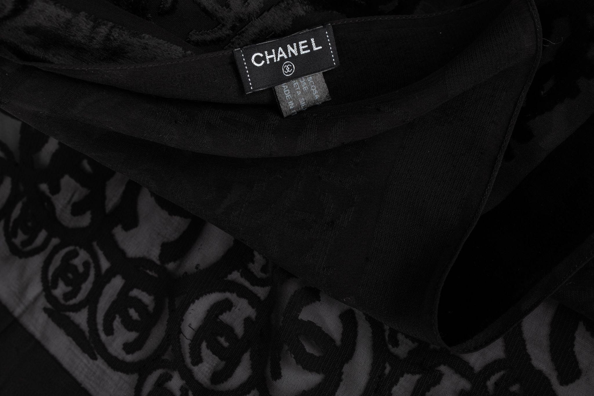 Women's Chanel New Silk-blend Logo Black Stole