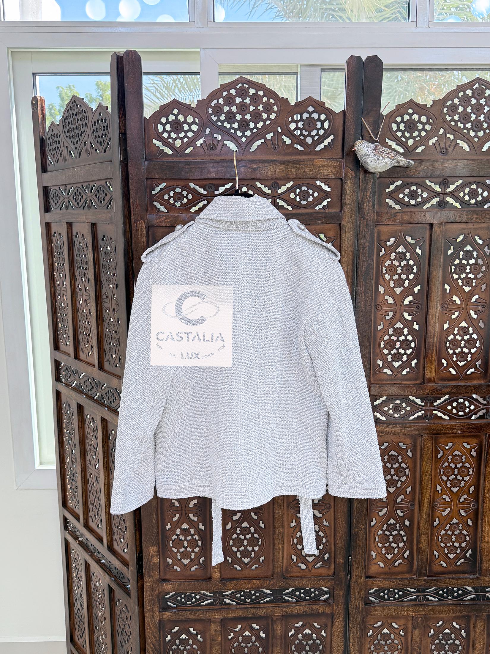 Chanel New Silver Grey Tweed Jacket with Bow 42 FR 8