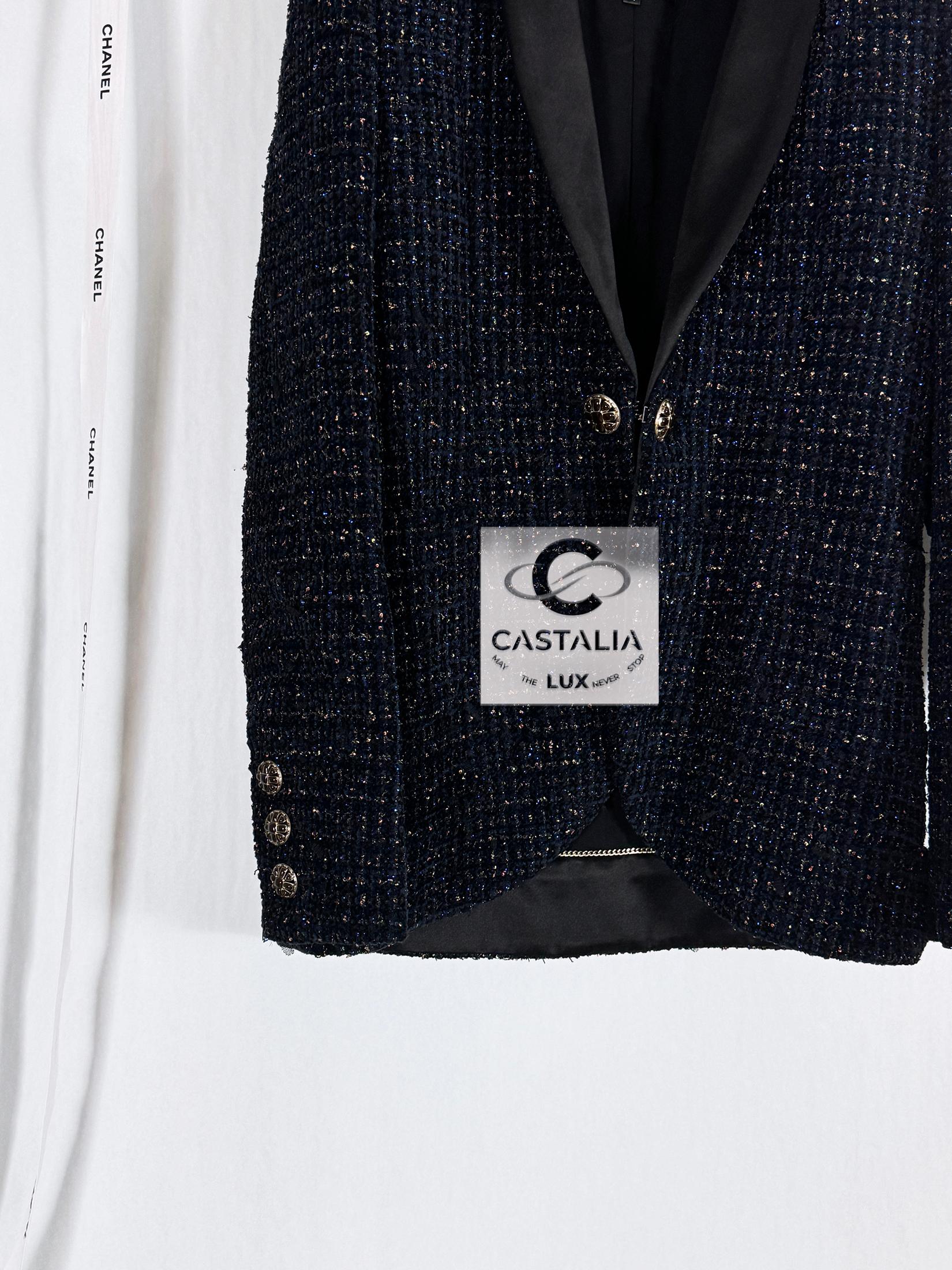 Chanel New Stunning Black Tweed Jacket 10