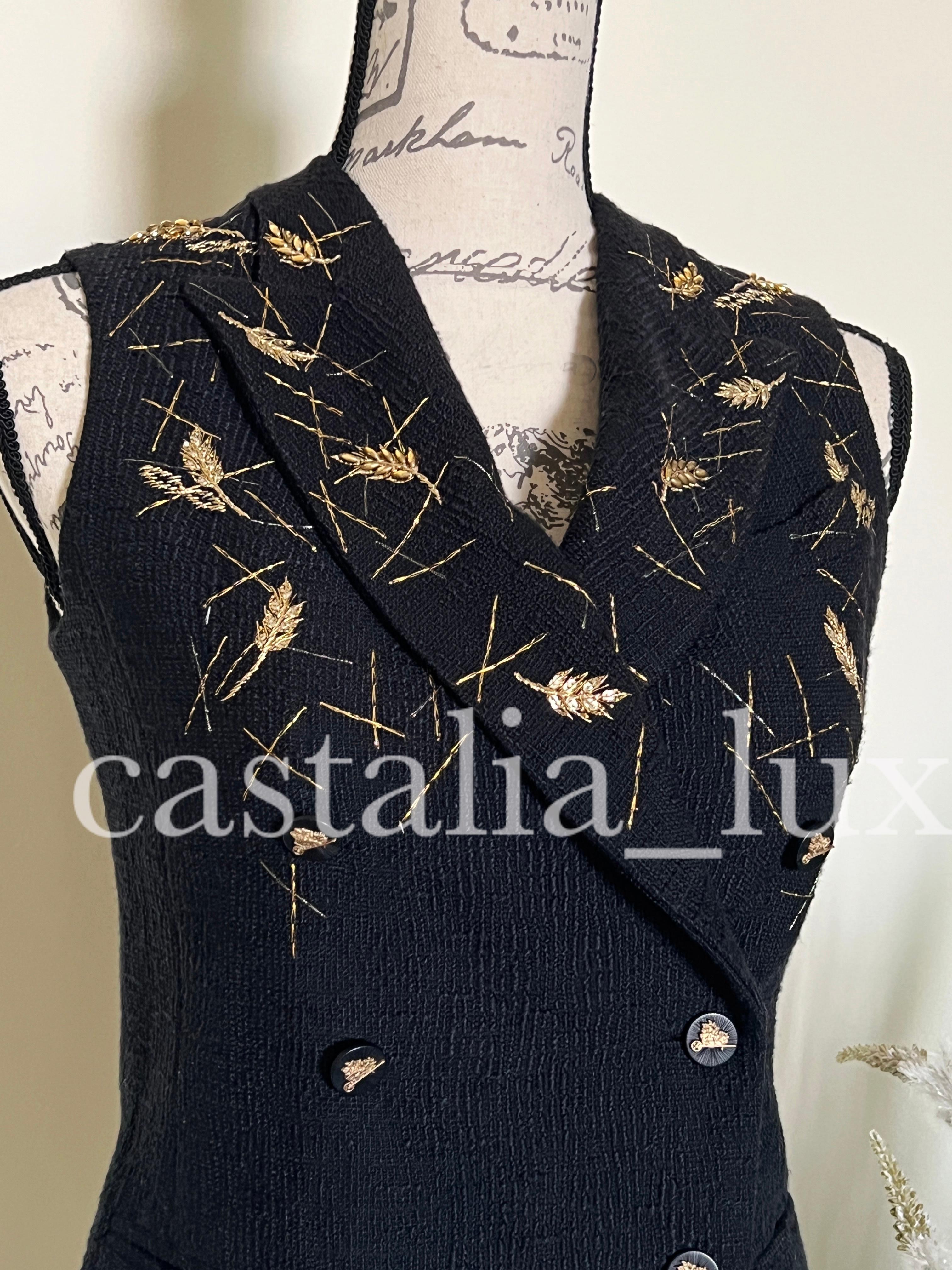 Chanel New Super Rare Jewel Ornament Tweed Vest 10