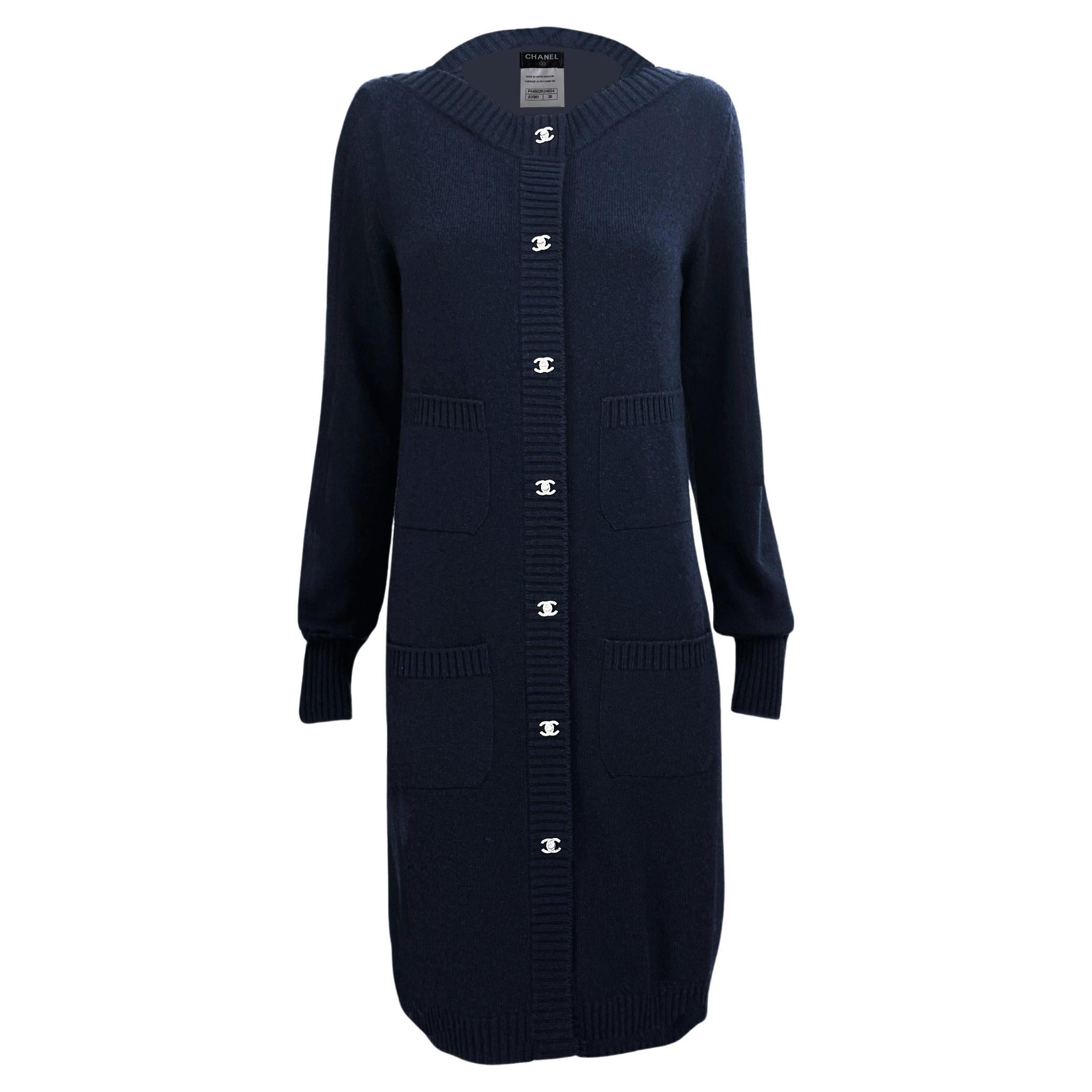 CHANEL New Timeless CC Turnlock Navy Cashmere Cardigan 38 FR
