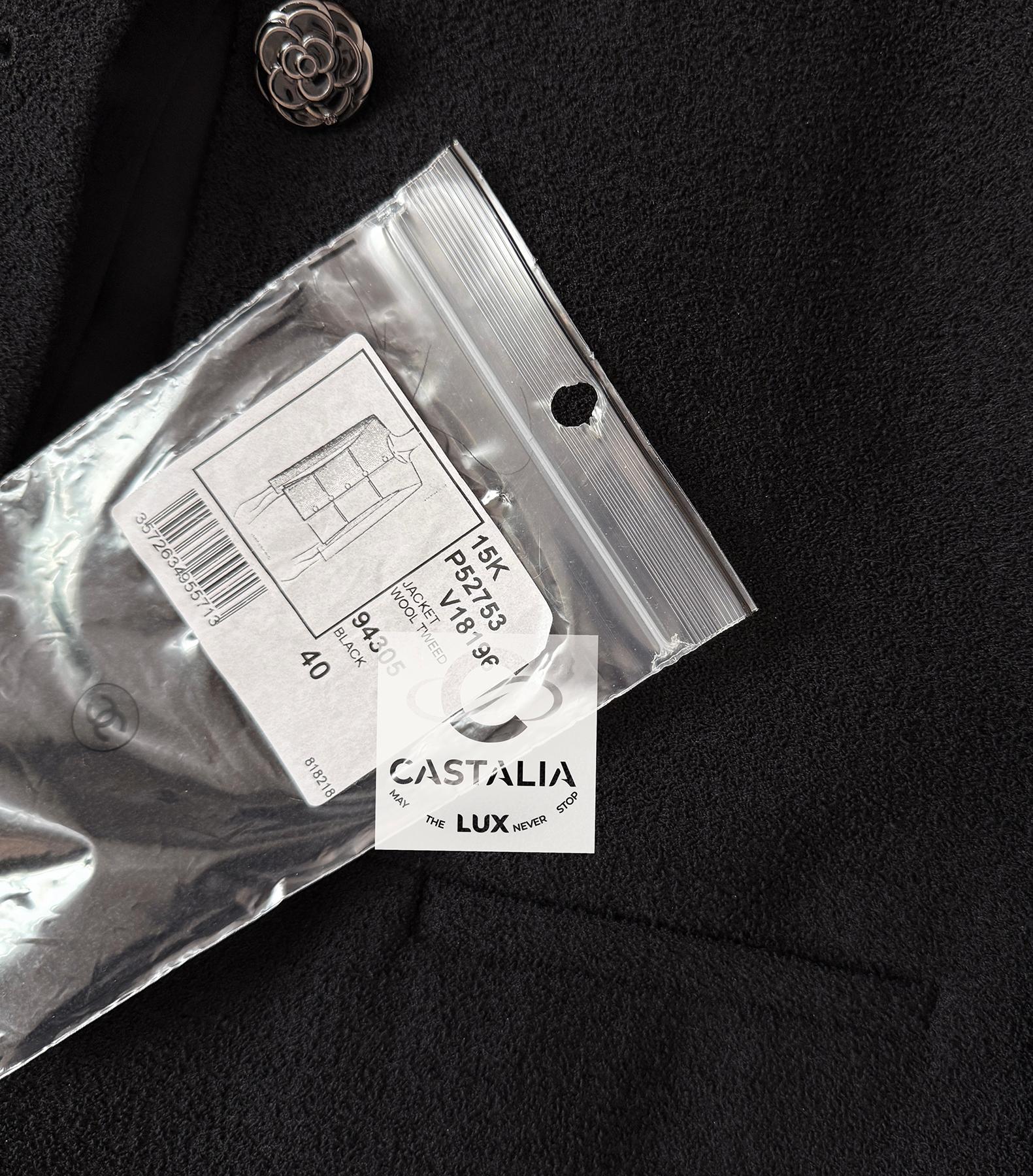 Chanel New Timeless Coco Brasserie Black Tweed Jacket 40 FR 9