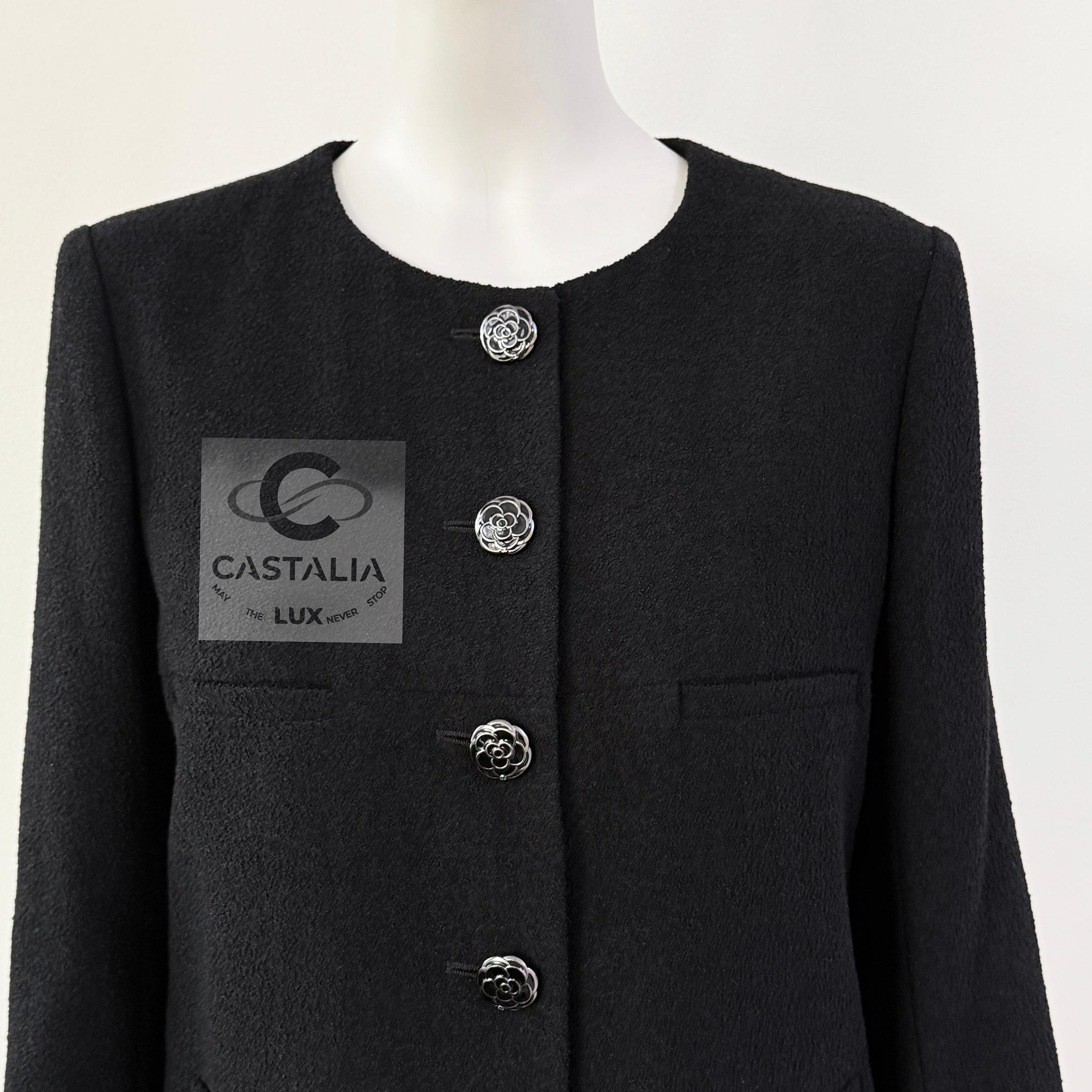 Chanel New Timeless Coco Brasserie Black Tweed Jacket 40 FR 4