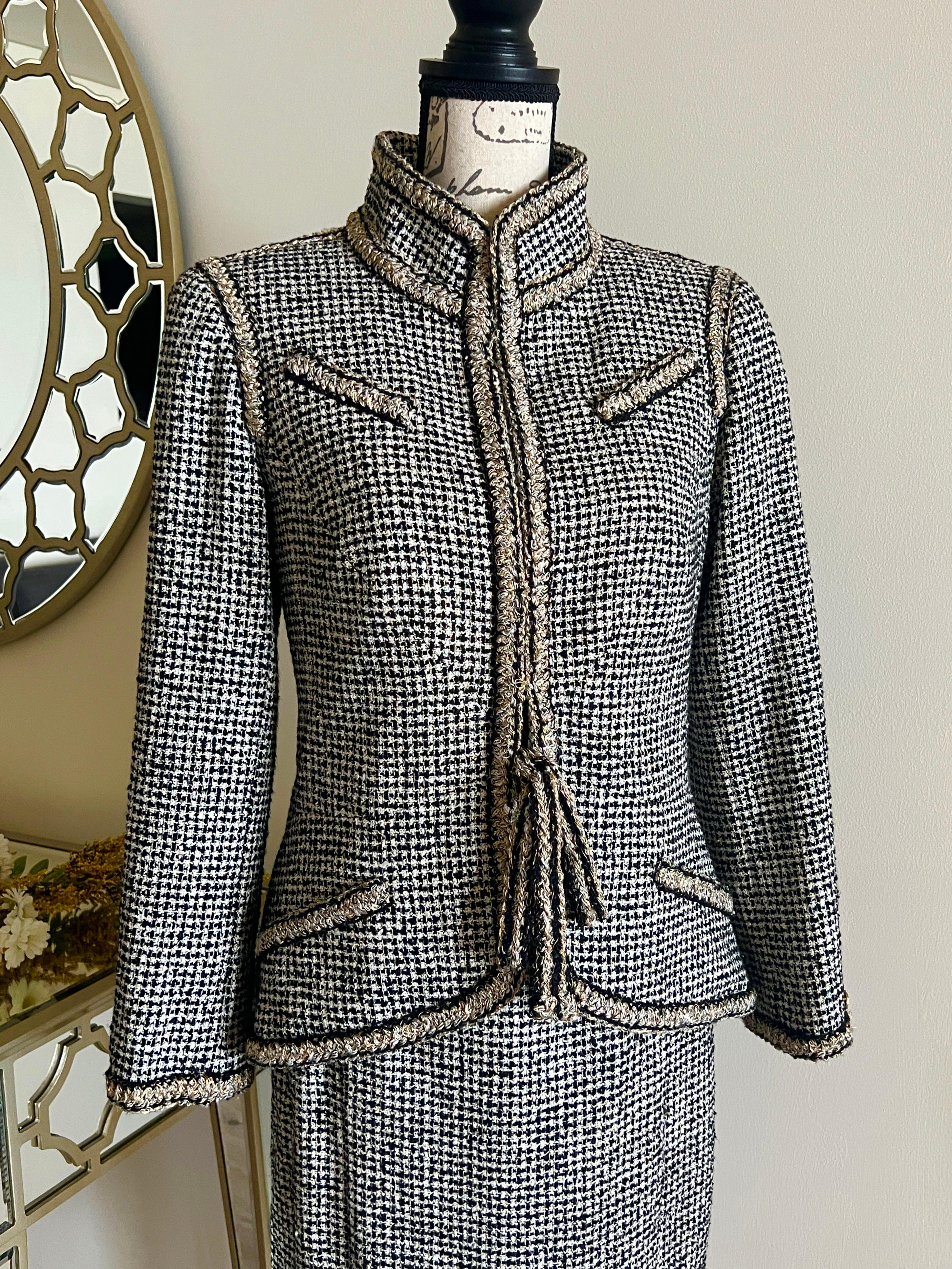 Chanel New Venice Collection Lesage Tweed Suit For Sale 6