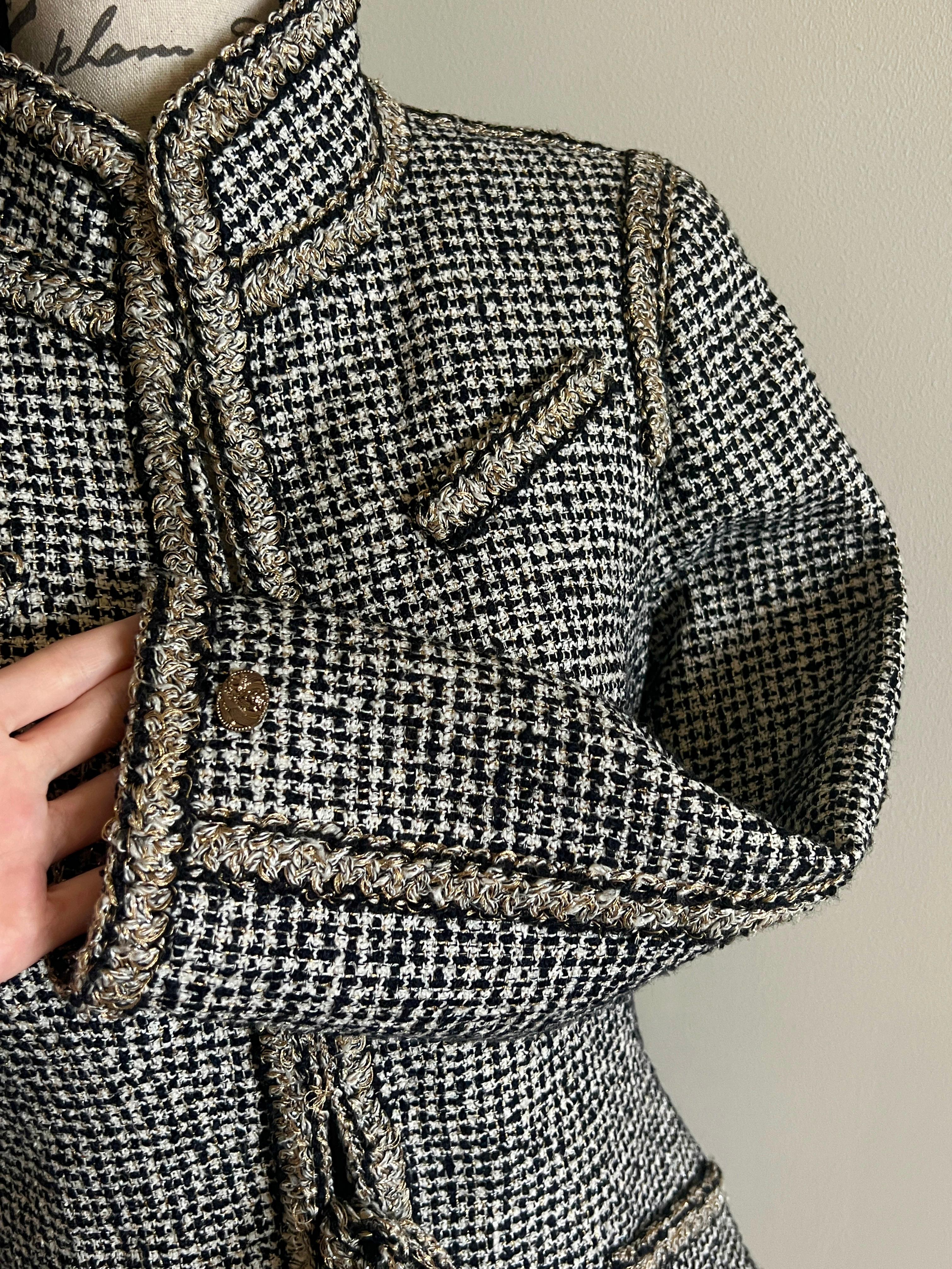 Chanel Neuer Venice Kollektion Lesage Tweed-Anzug im Angebot 4