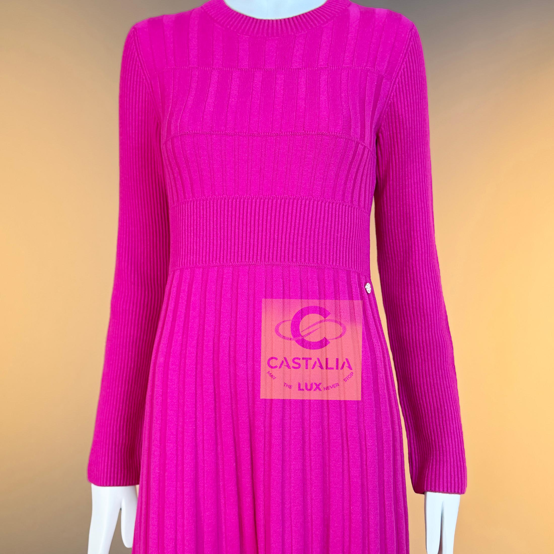 CHANEL New Vibrant Expressionism Robe Fuchsia 36 FR en vente 6