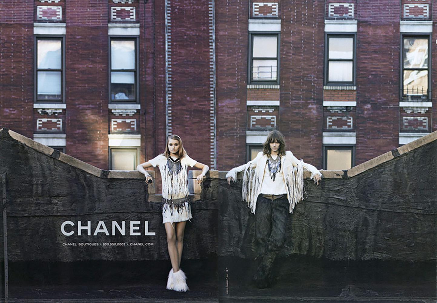 Chanel Neue Vogue Cover Schwarze Tweed-Jacke mit Deckel  im Angebot 1