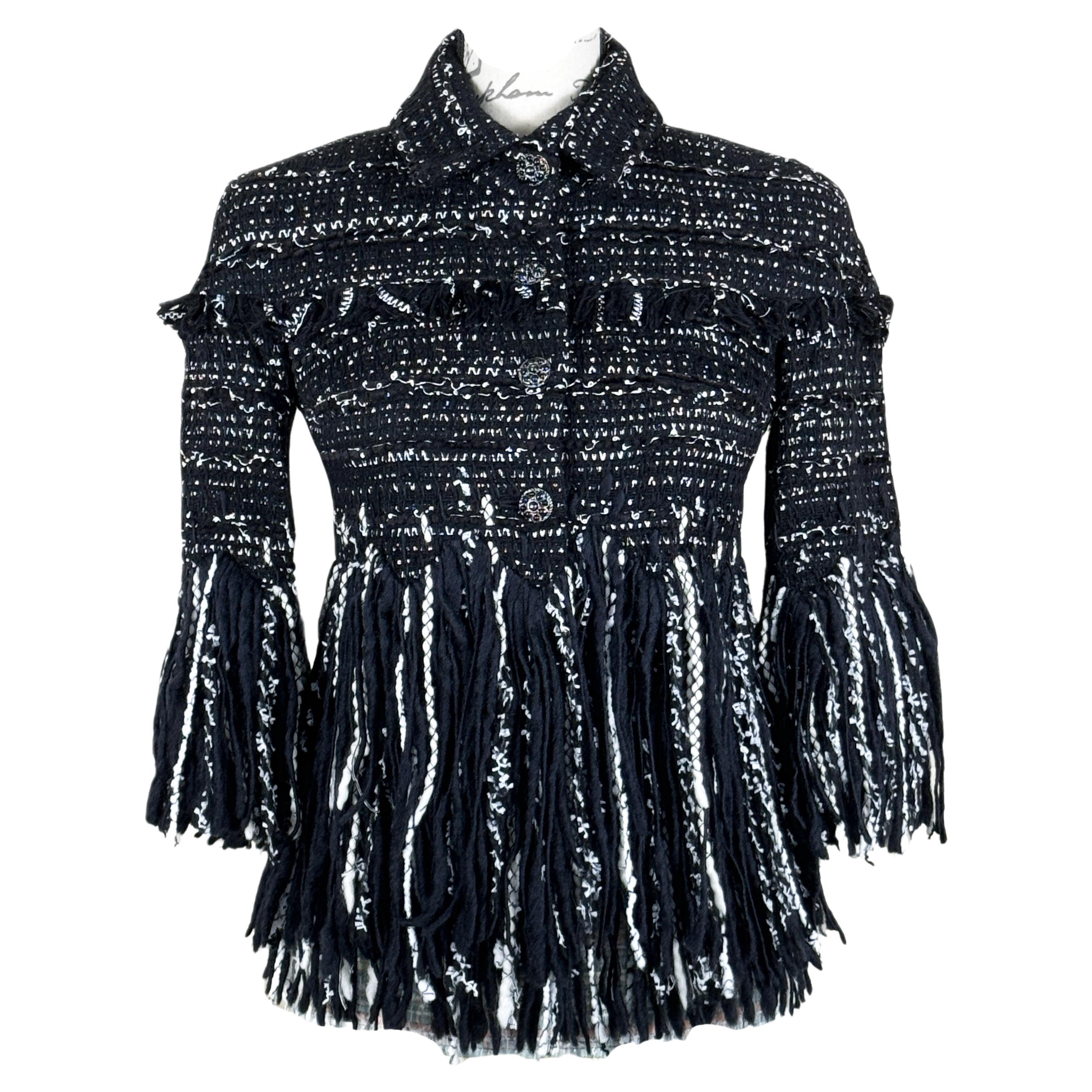 Chanel Neue Vogue Cover Schwarze Tweed-Jacke mit Deckel  im Angebot