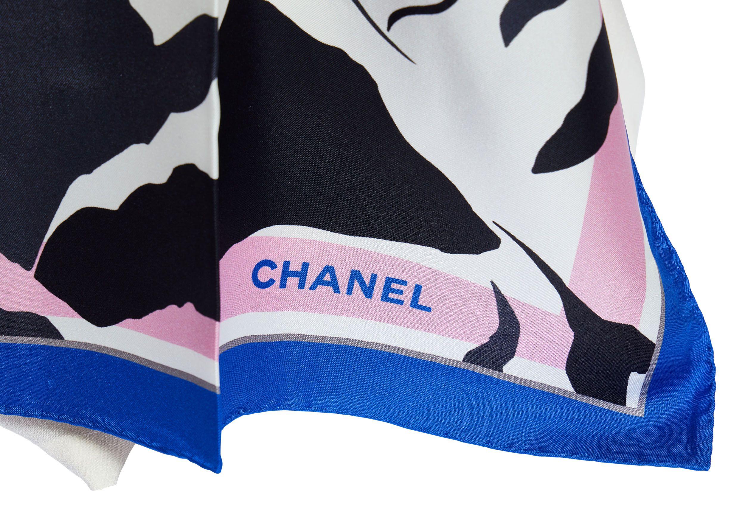 Chanel New White Silk Blue CC Logo Scarf In New Condition In West Hollywood, CA