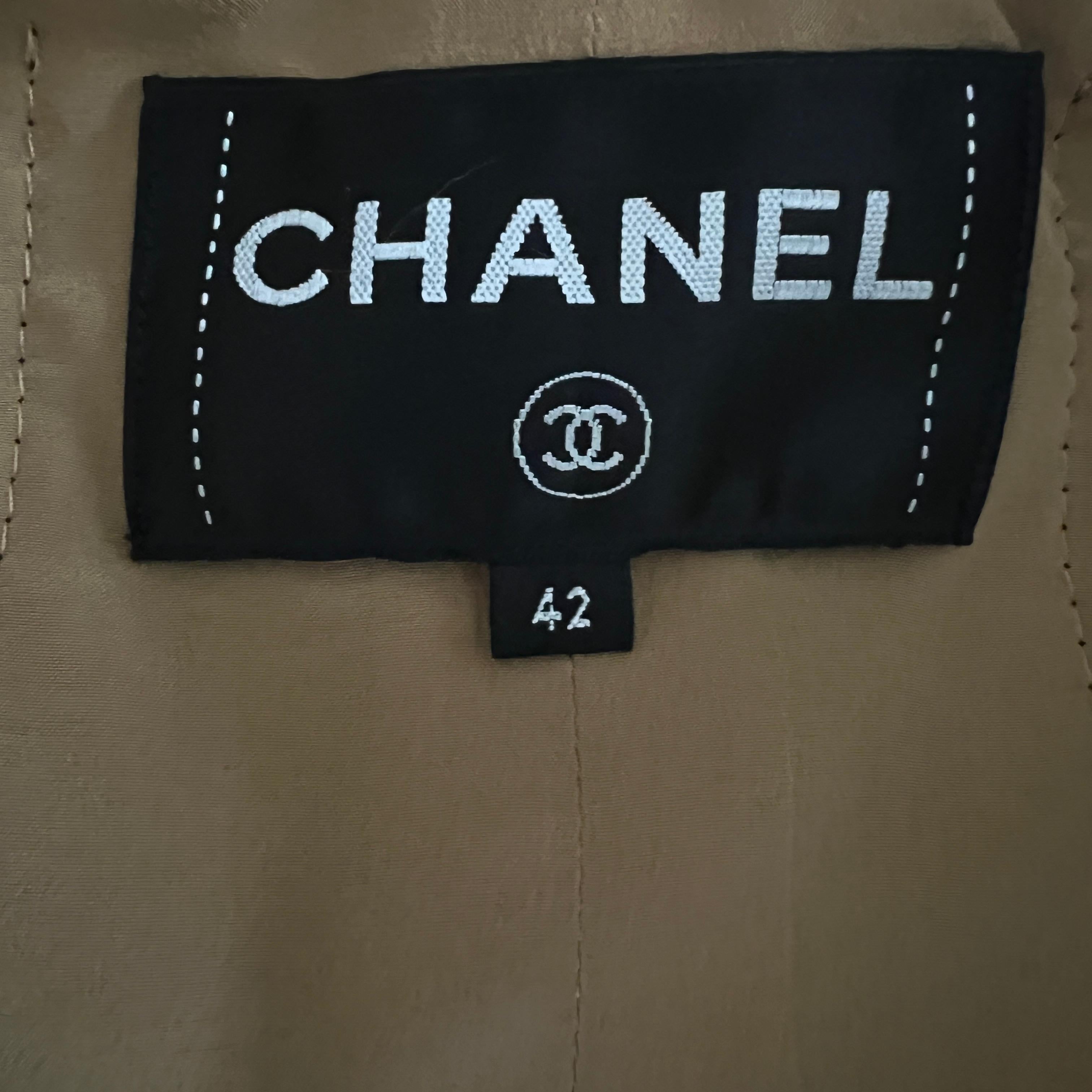 Chanel New-York Collection Black Tweed Jacket, 2019 For Sale 12