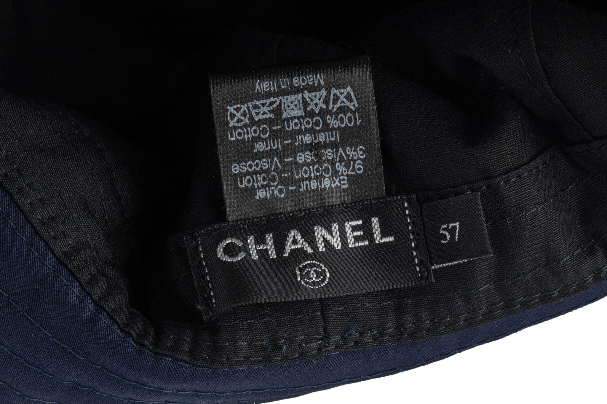 Chanel NIB Bue Bucket Hat 7 1.8 In New Condition For Sale In West Hollywood, CA