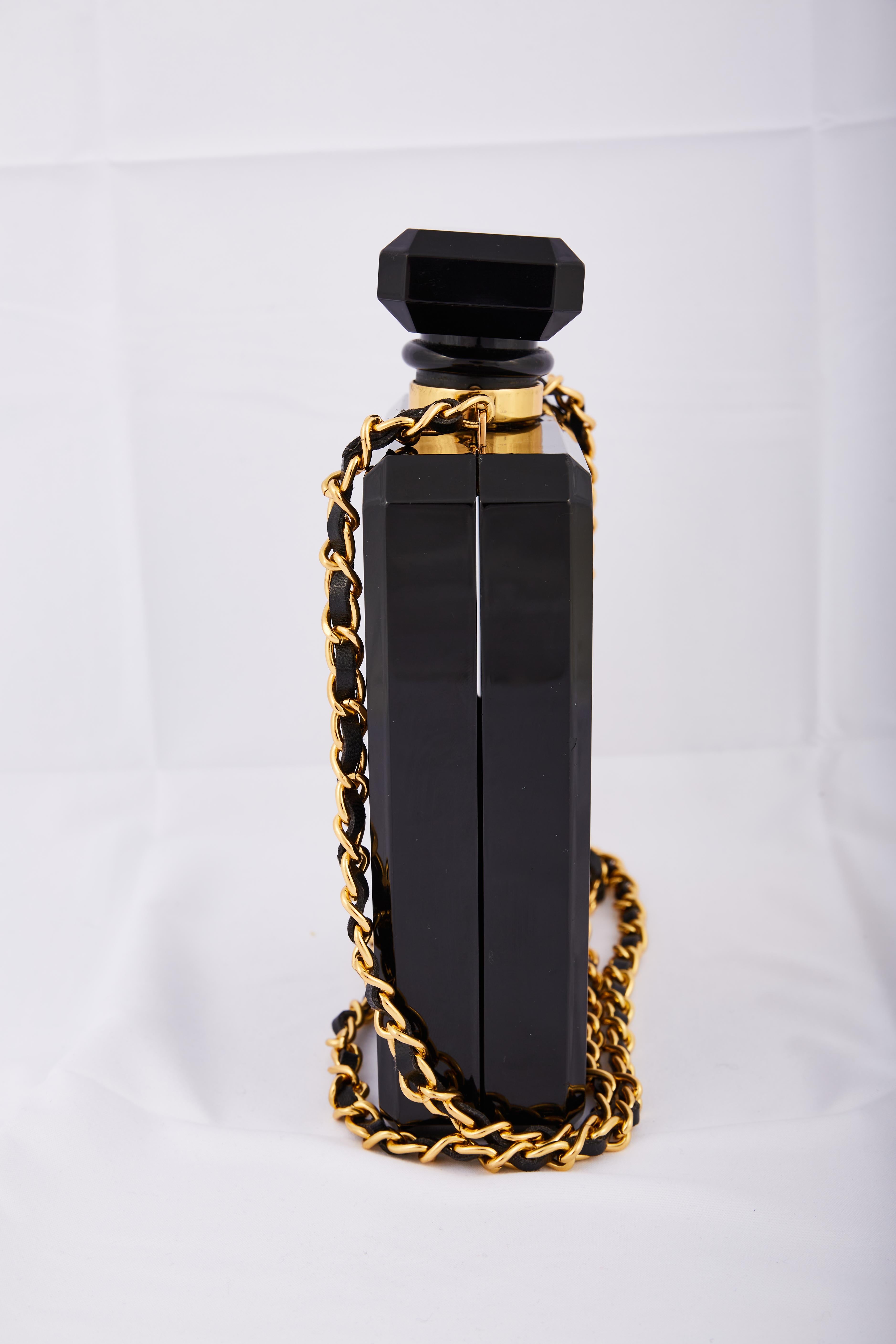 Chanel No5 Perfume Black Limited Edition Evening Shoulder Bag For Sale 4