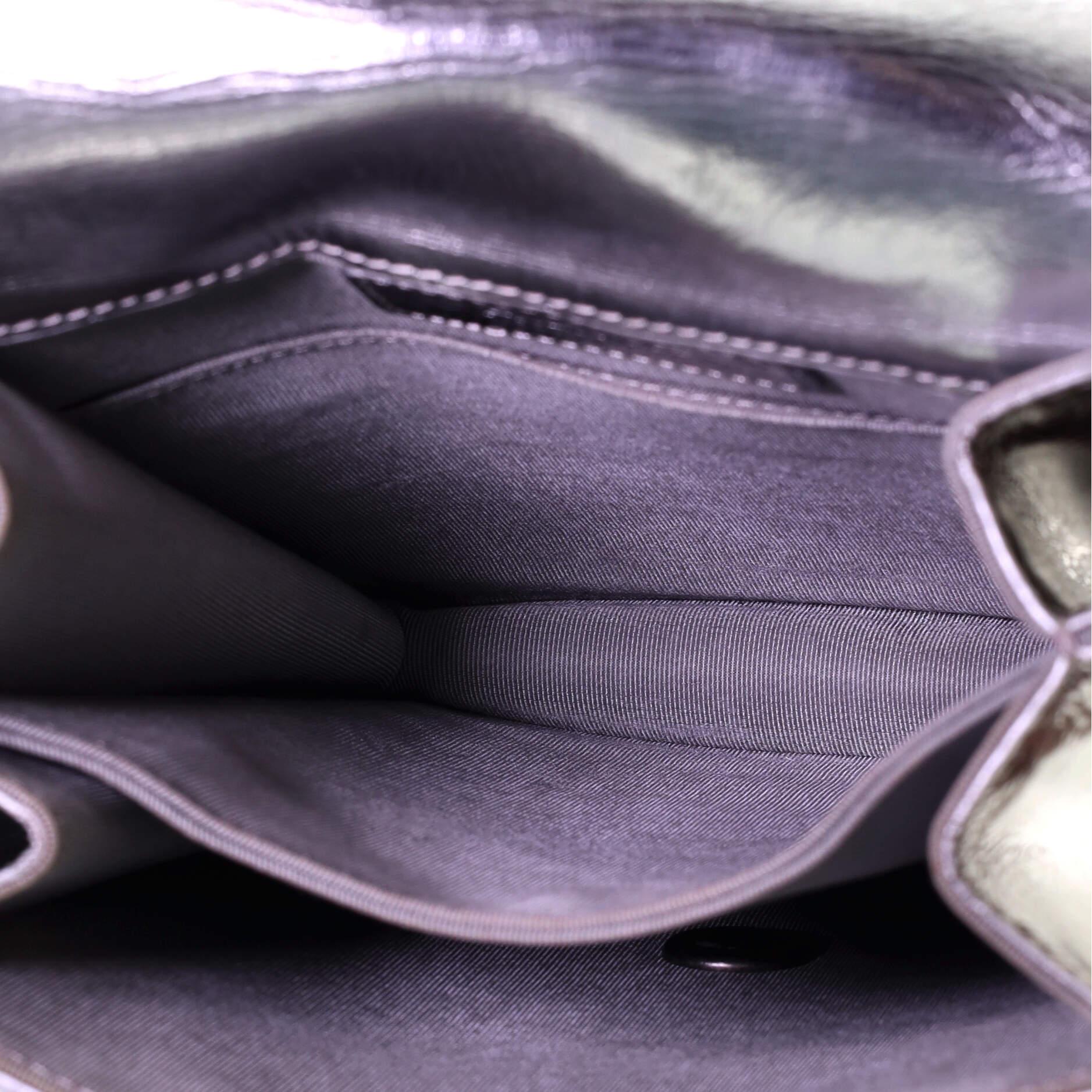 Chanel North South Boy Flap Bag Gesteppt Metallic Kalbsleder Klein im Zustand „Relativ gut“ in NY, NY