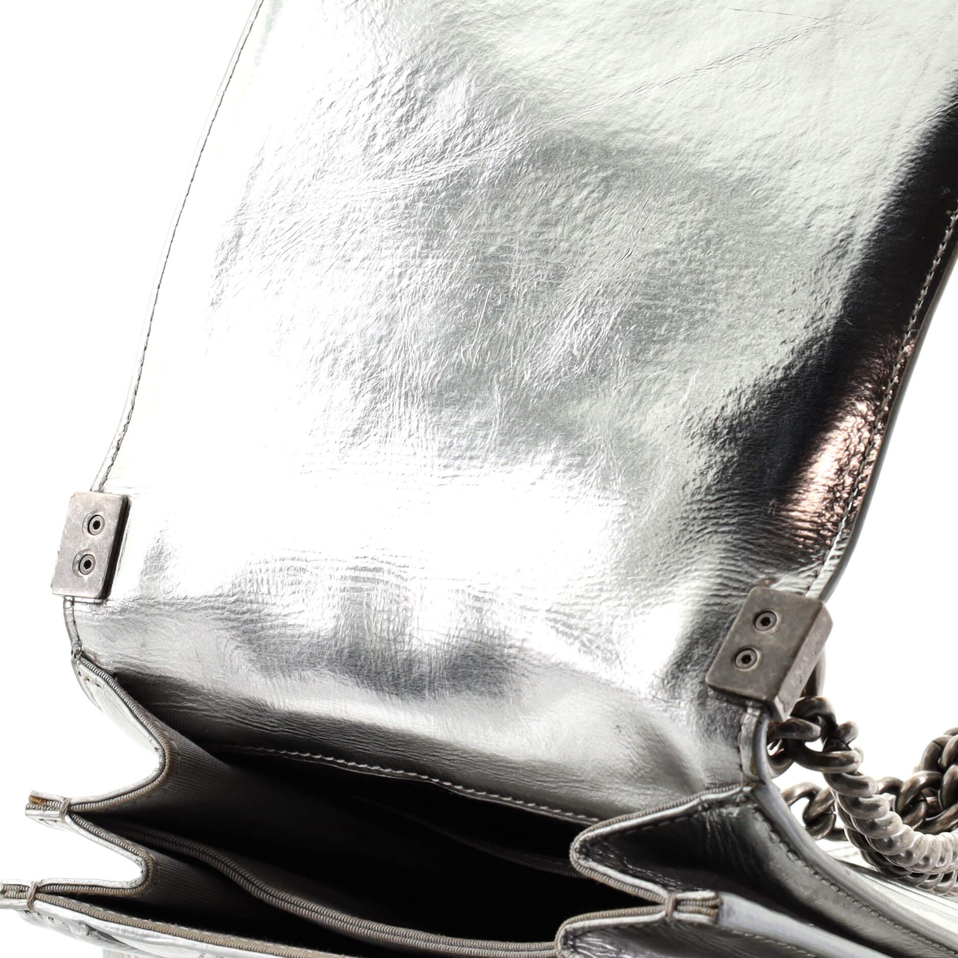 Chanel North South Boy Flap Bag Gesteppt Metallic Kalbsleder Klein für Damen oder Herren