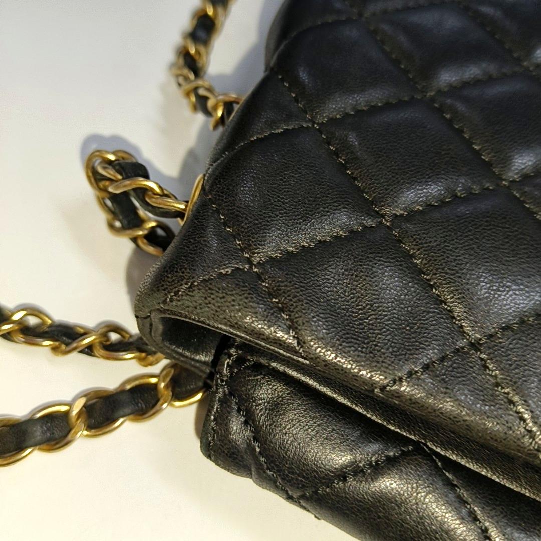 Chanel Now and Forever Bolso grande con solapa Piel de cordero negra Oro HW, 2013-14 en venta 6