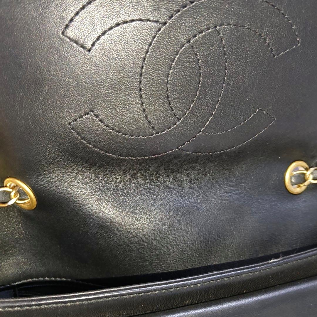 Chanel Now and Forever Bolso grande con solapa Piel de cordero negra Oro HW, 2013-14 en venta 1