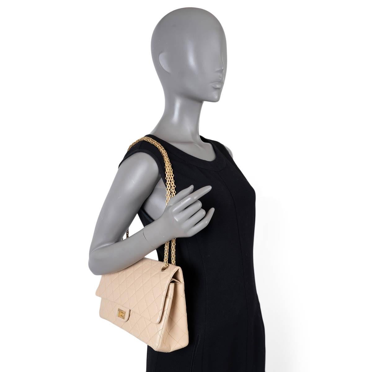 CHANEL nude Aged leather 2.55 REISSUE 226 LARGE Shoulder Bag For Sale 6