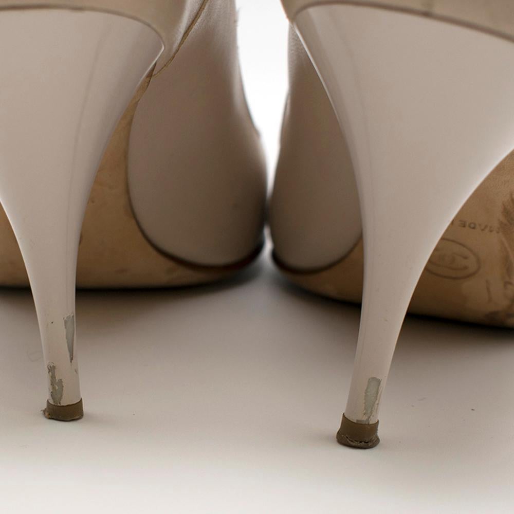 Beige Chanel Nude Cap-Toe Multi-Strap Sandals - Size 39 For Sale