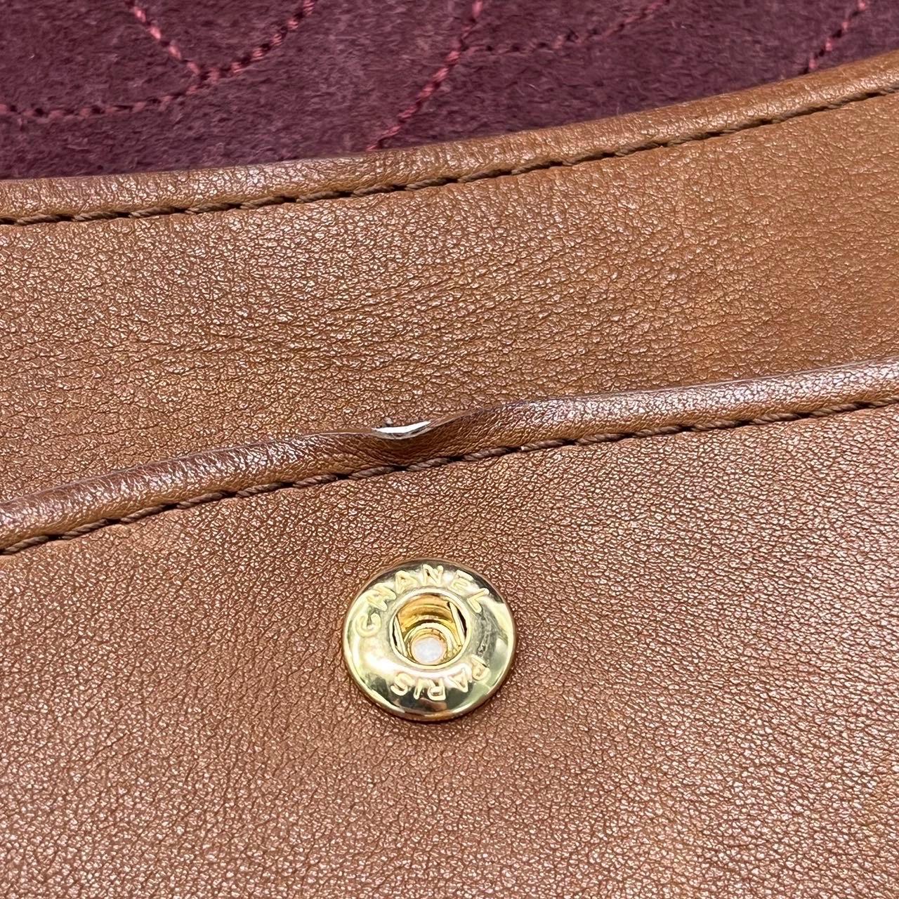 Chanel Nude Medallion 2.55 Reissue Brown Kalbsleder Doppelklappe Tasche Goldkette 201 im Angebot 10
