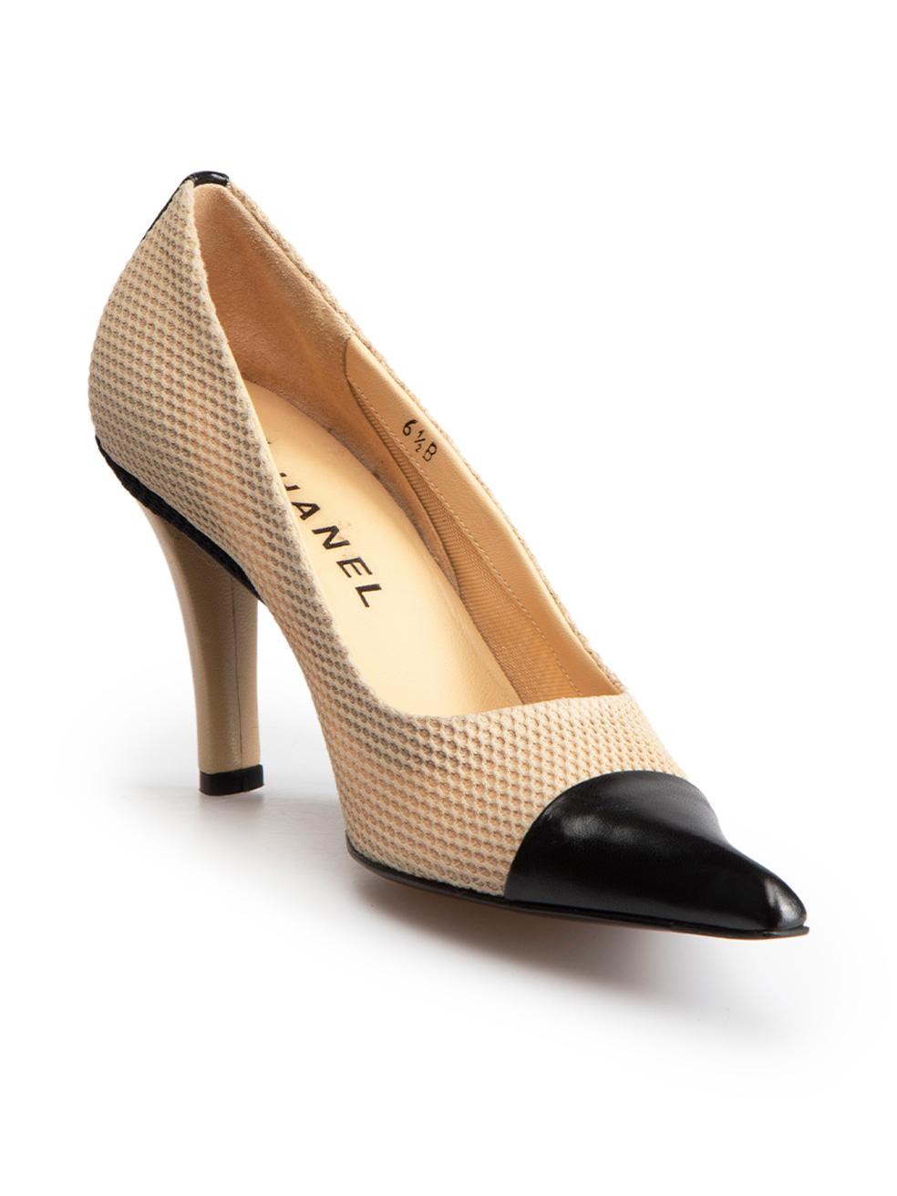 CONDITION is Very good. Minimal wear to shoes is evident. Minimal wear to both shoe toes and the right shoe heel with abrasions to the leather on this used Chanel designer resale item.
 
 Details
 Nude
 Mesh
 Pumps
 High heeled
 Point toe
 Black