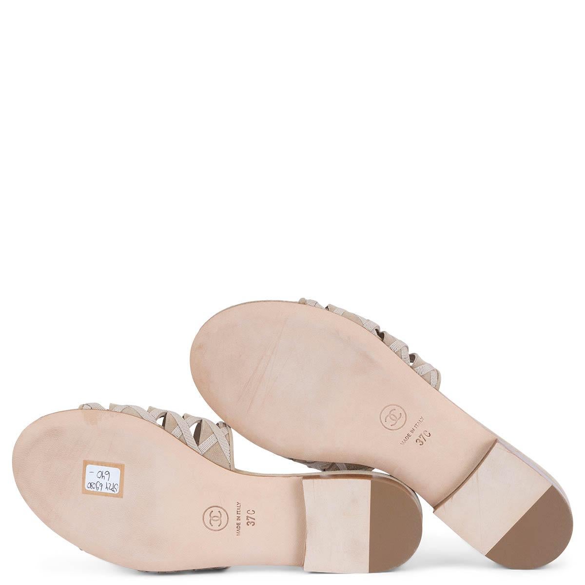 CHANEL nude suede & grosgrain 2020 SLIDE Sandals Shoes 37 For Sale 4