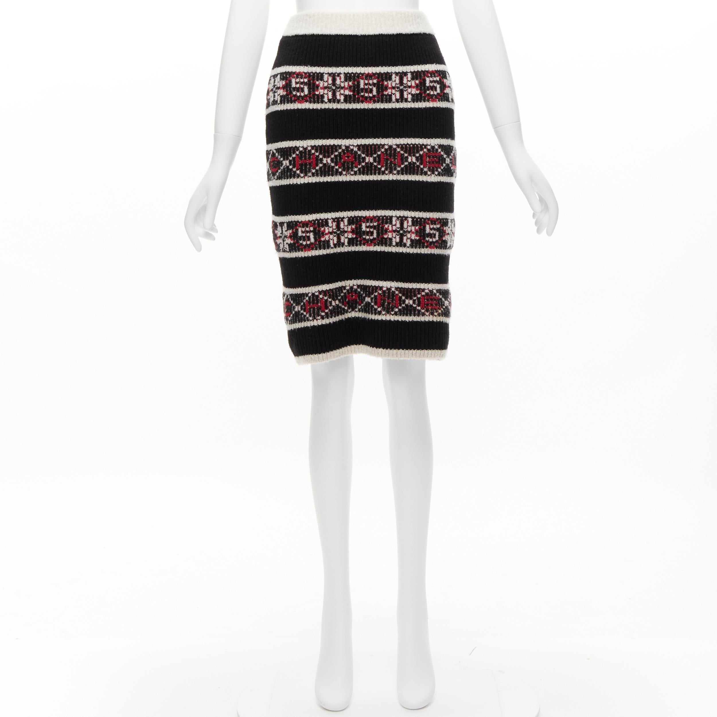 CHANEL Number 5 red black white CC logo fair isle intarsia skirt FR34 XS For Sale 4