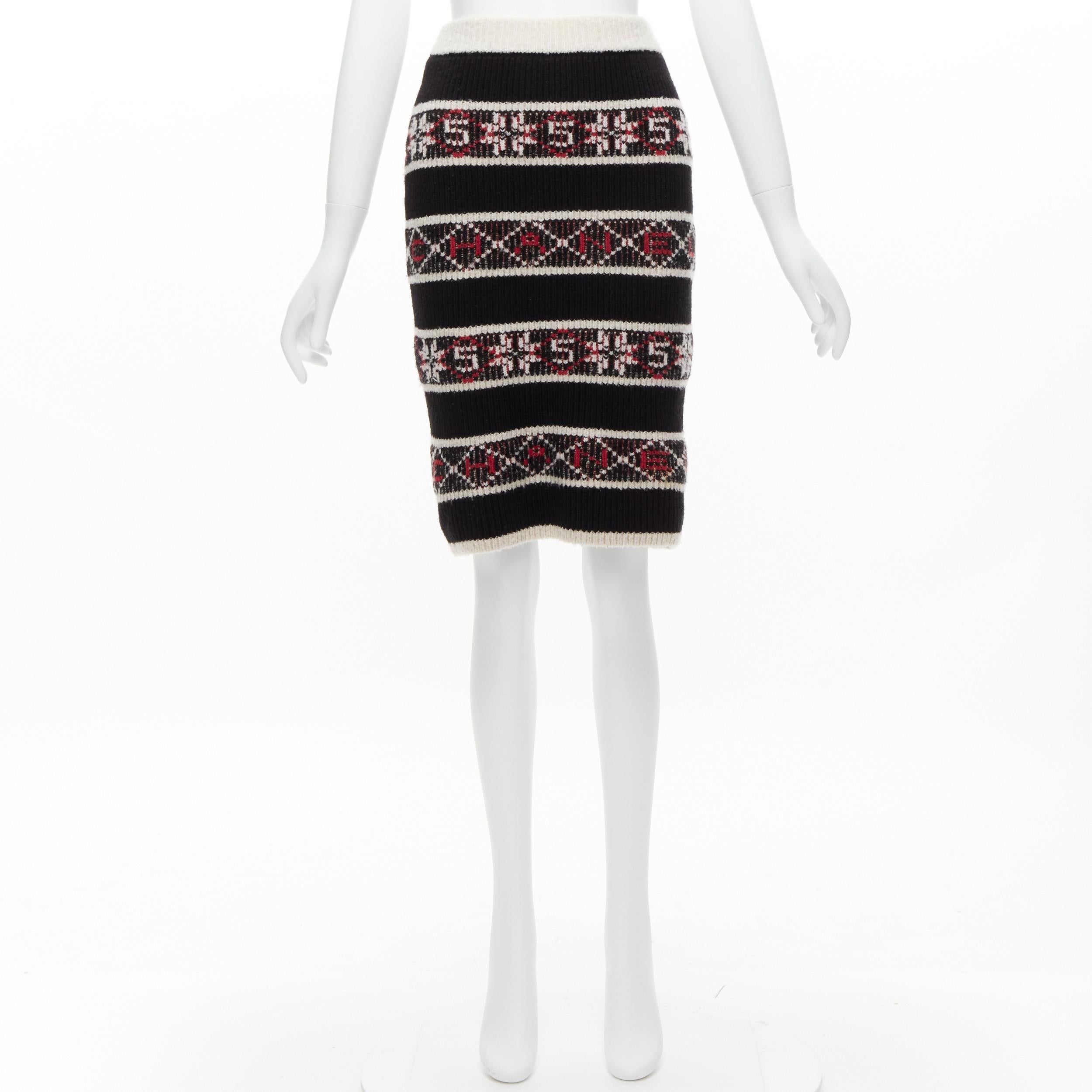 CHANEL Number 5 red black white CC logo fair isle intarsia skirt FR34 XS For Sale 4