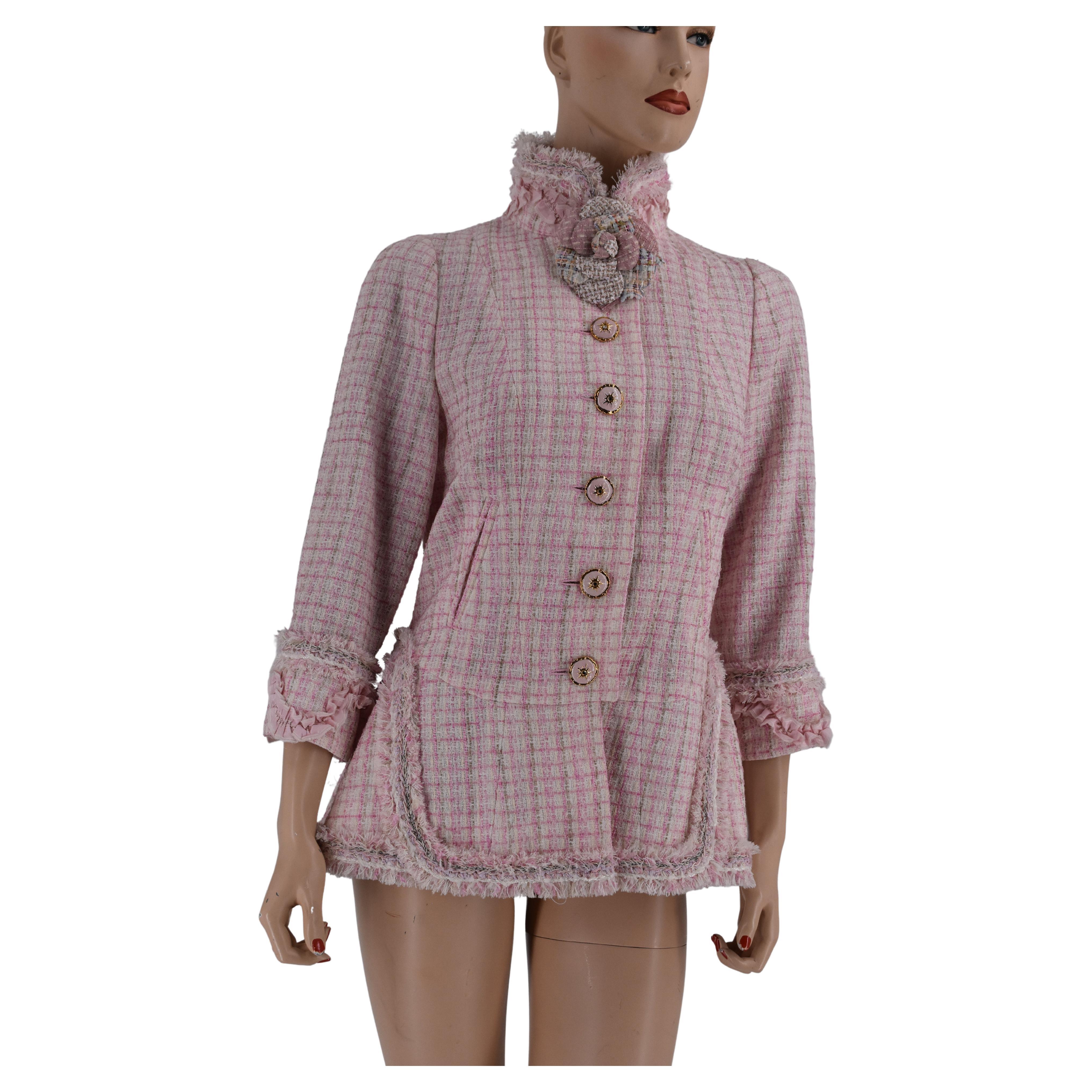Chanel NWT 13C Cruise 2013 Runway Jacke mit Brosche 42 mit Stoff Swatch