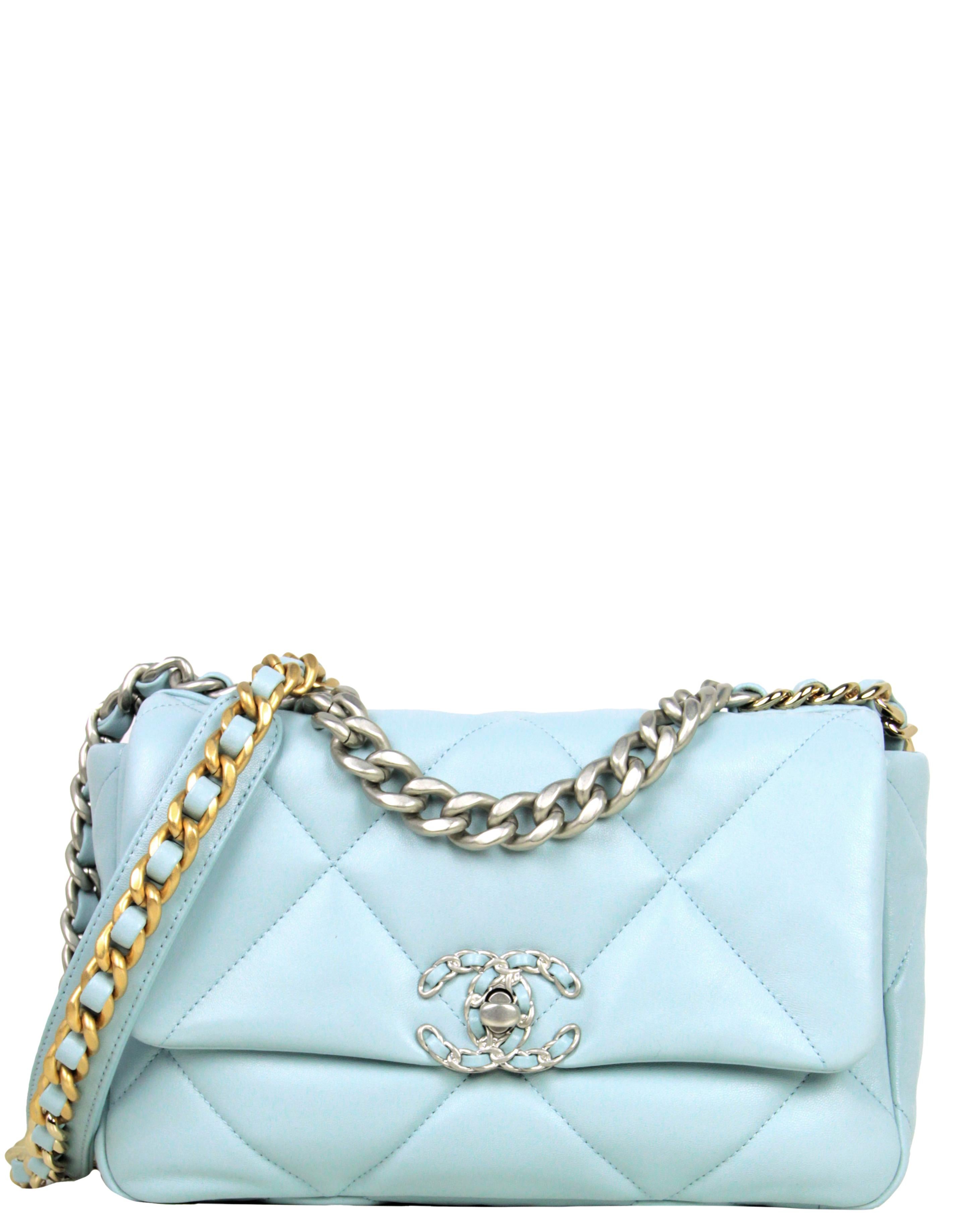 Chanel 2022 Light Blue Lambskin Quilted Medium 19 Bag

Made In: Italy
Year of Production: 2022
Color: Light Blue
Hardware: Matte silvertone, shiny silvertone, matte goldtone, ruthenium, and dark silver
Materials: Leather, metal
Lining: