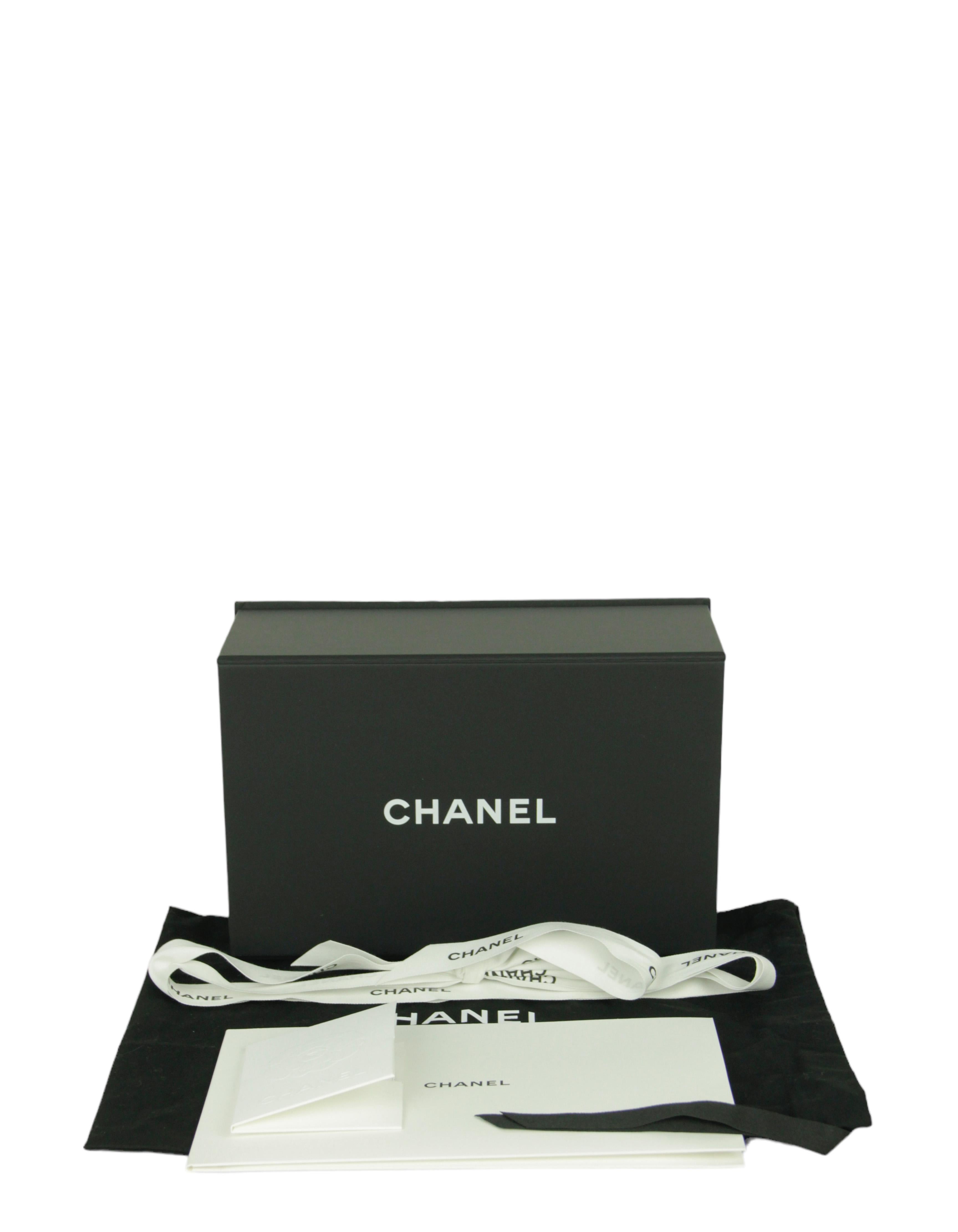 Chanel NWT 2024 White Tweed CHANEL Print Rectangular Mini Flap Crossbody Bag 4