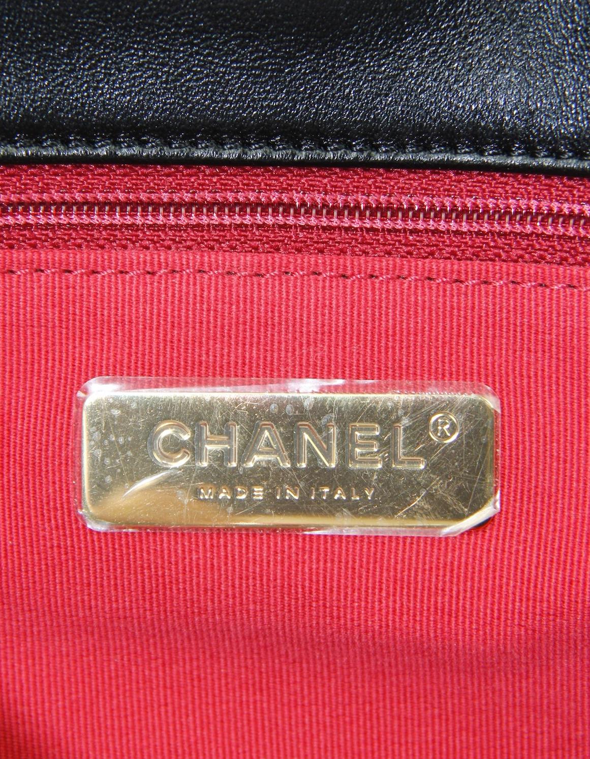 Chanel NWT Black Lambskin Leather Quilted Medium 19 Bag 3