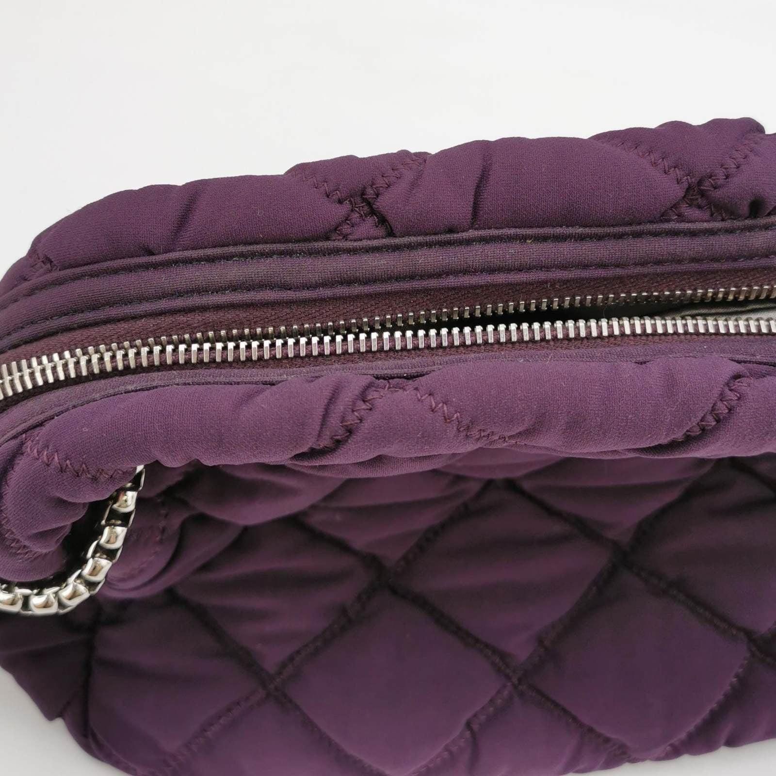 Chanel Nylon Blasen gestreifte gesteppte Akkordeon-Klappentasche in Lila 5