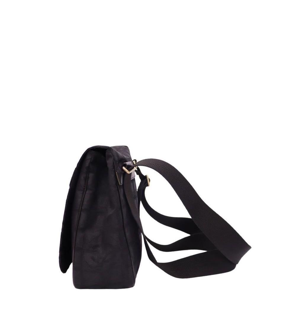 Chanel Nylon Travel Line Umhängetasche Damen