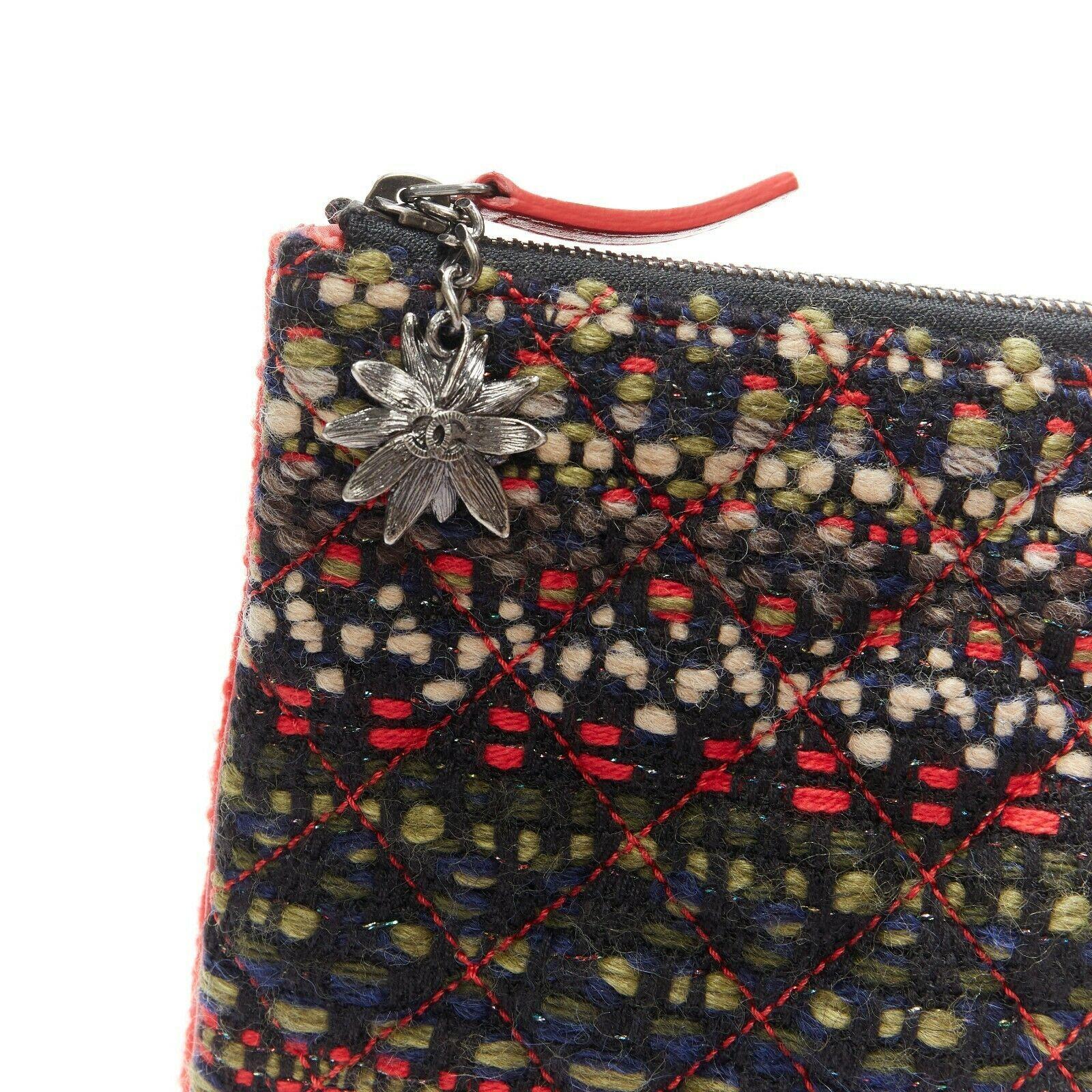 CHANEL O-case Paris Salzburg tweed pouch wool silver quilted clutch bag 1