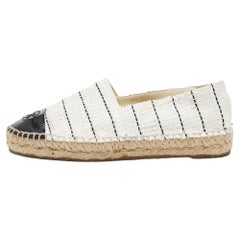 Espadrilles CC à capuchon en tweed et cuir verni Off-White/Noir Chanel Taille